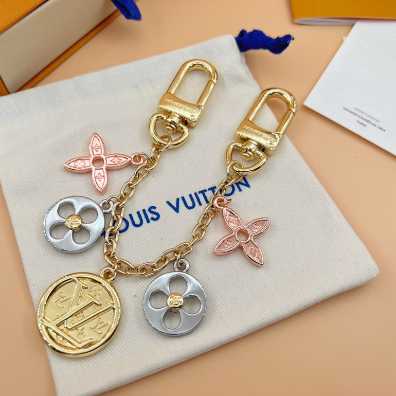 Louis Vuitton Nanogram Family Bag Charm   M01001 - PerfectKickZ
