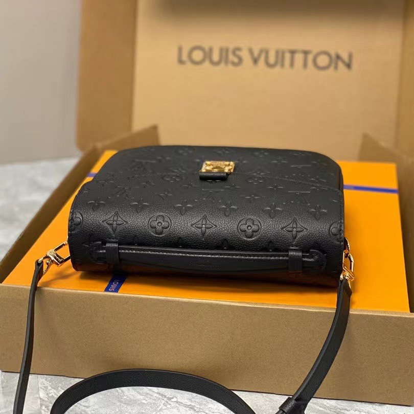 Louis Vuitton Pochette Metis(25-19-7cm)  M41487 - PerfectKickZ
