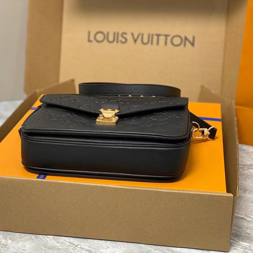 Louis Vuitton Pochette Metis(25-19-7cm)  M41487 - PerfectKickZ