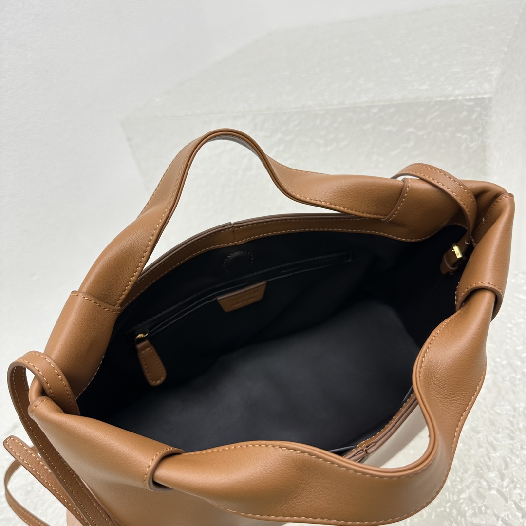The Row Camdem Bag  ( 32x23x14cm) - PerfectKickZ
