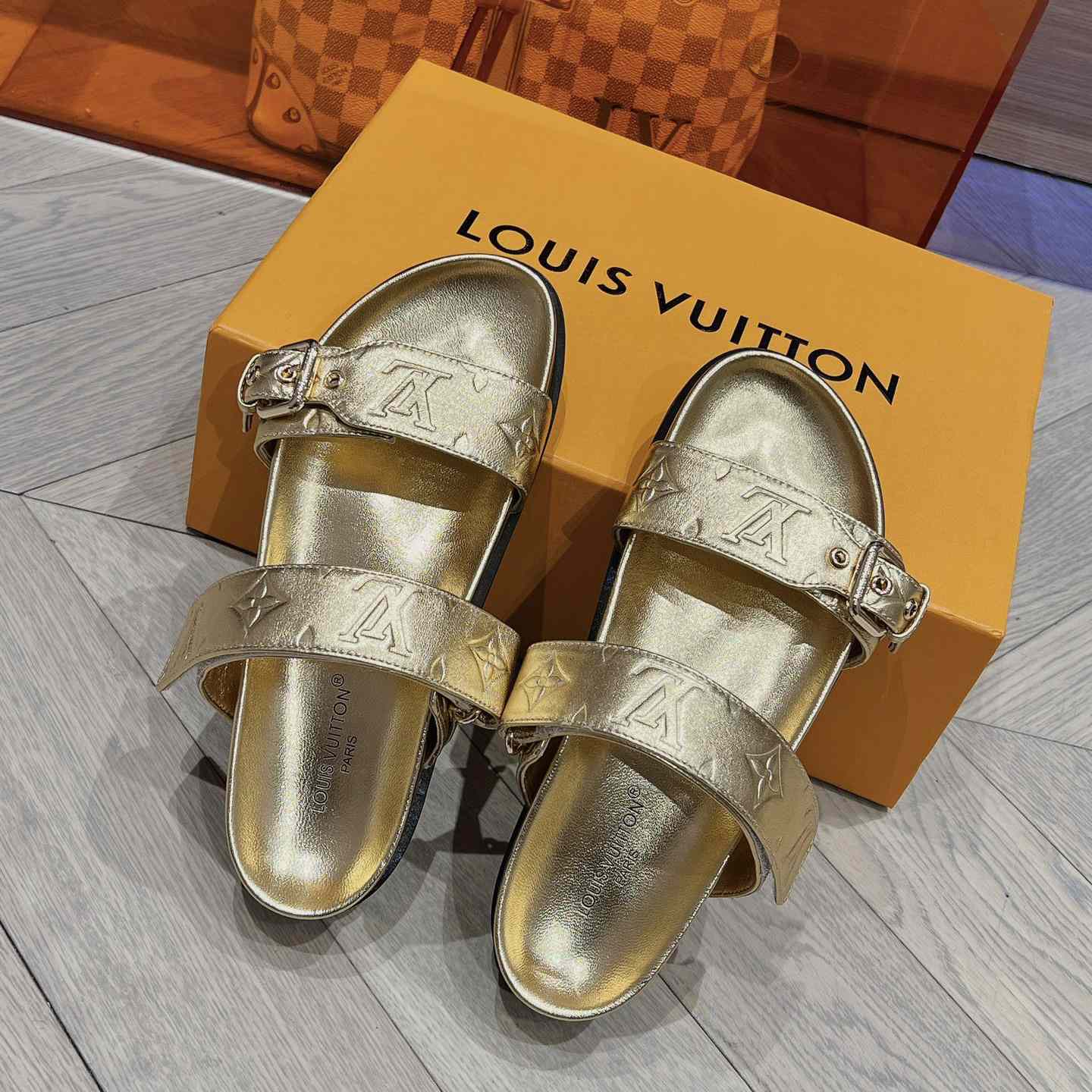 Louis Vuitton Bom Dia Flat Comfort Mules    - PerfectKickZ