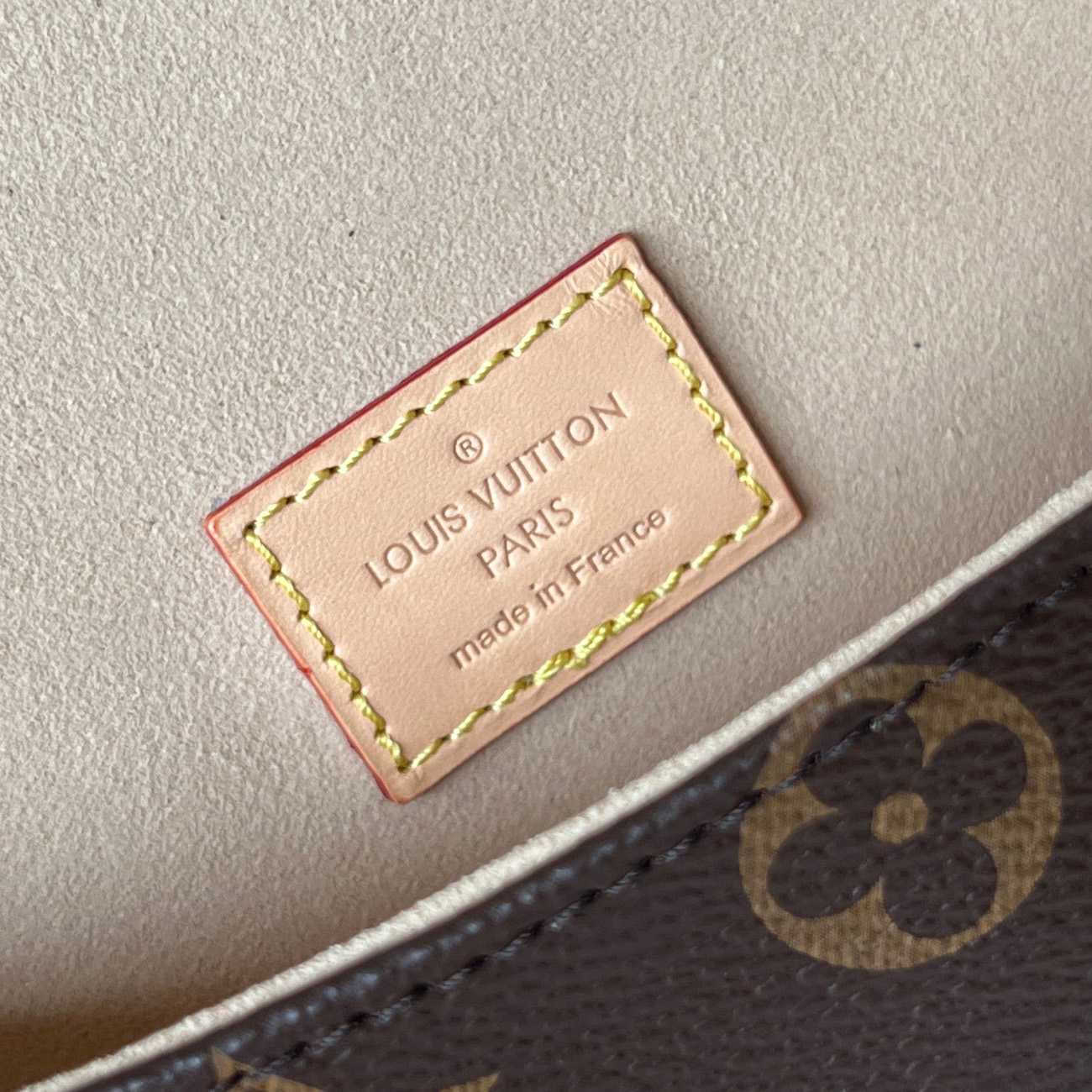 Louis Vuitton Saumur BB (20x15x7.5cm)   M46740 - PerfectKickZ
