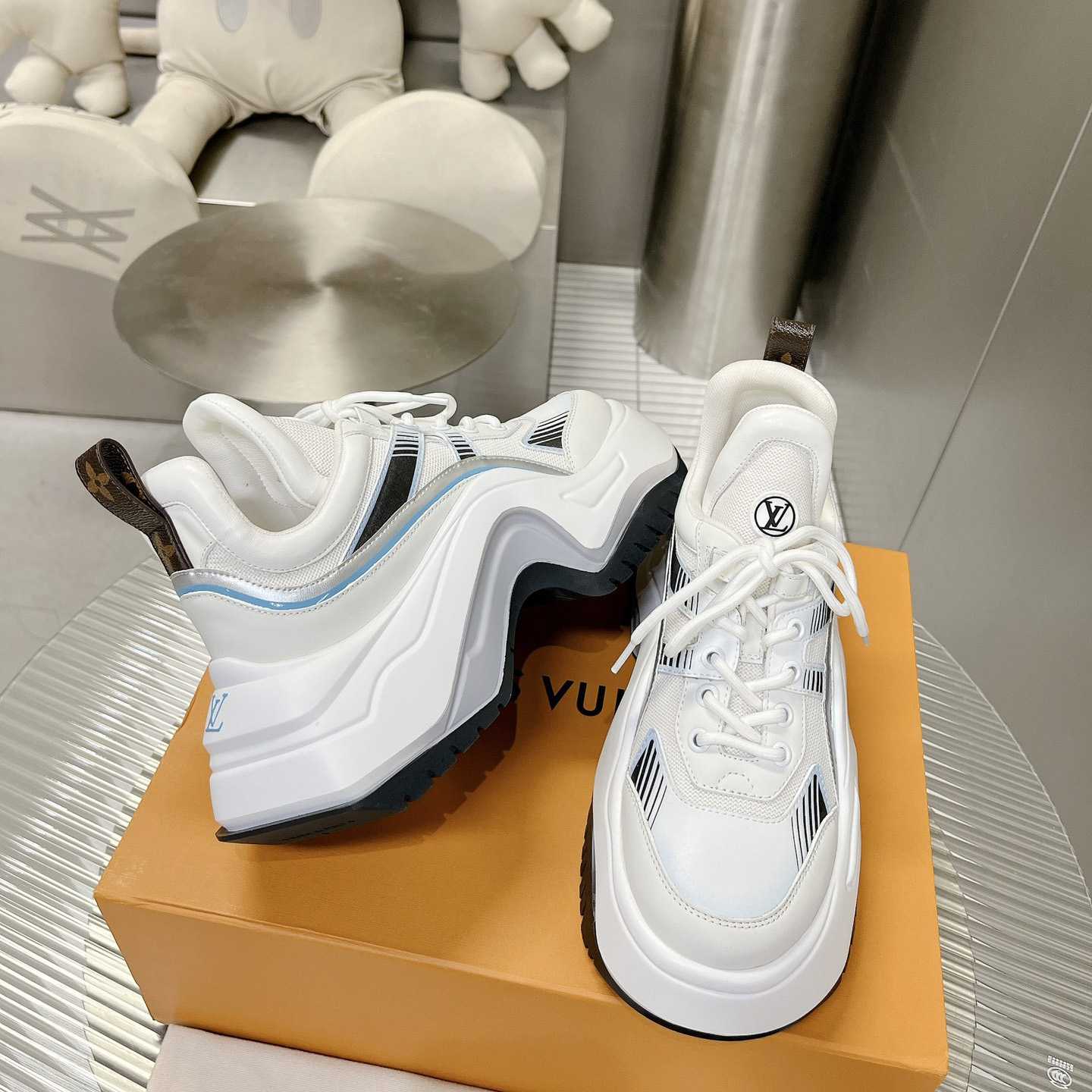 Louis Vuitton LV Archlight 2.0 Platform Sneaker    1ABI0L - PerfectKickZ