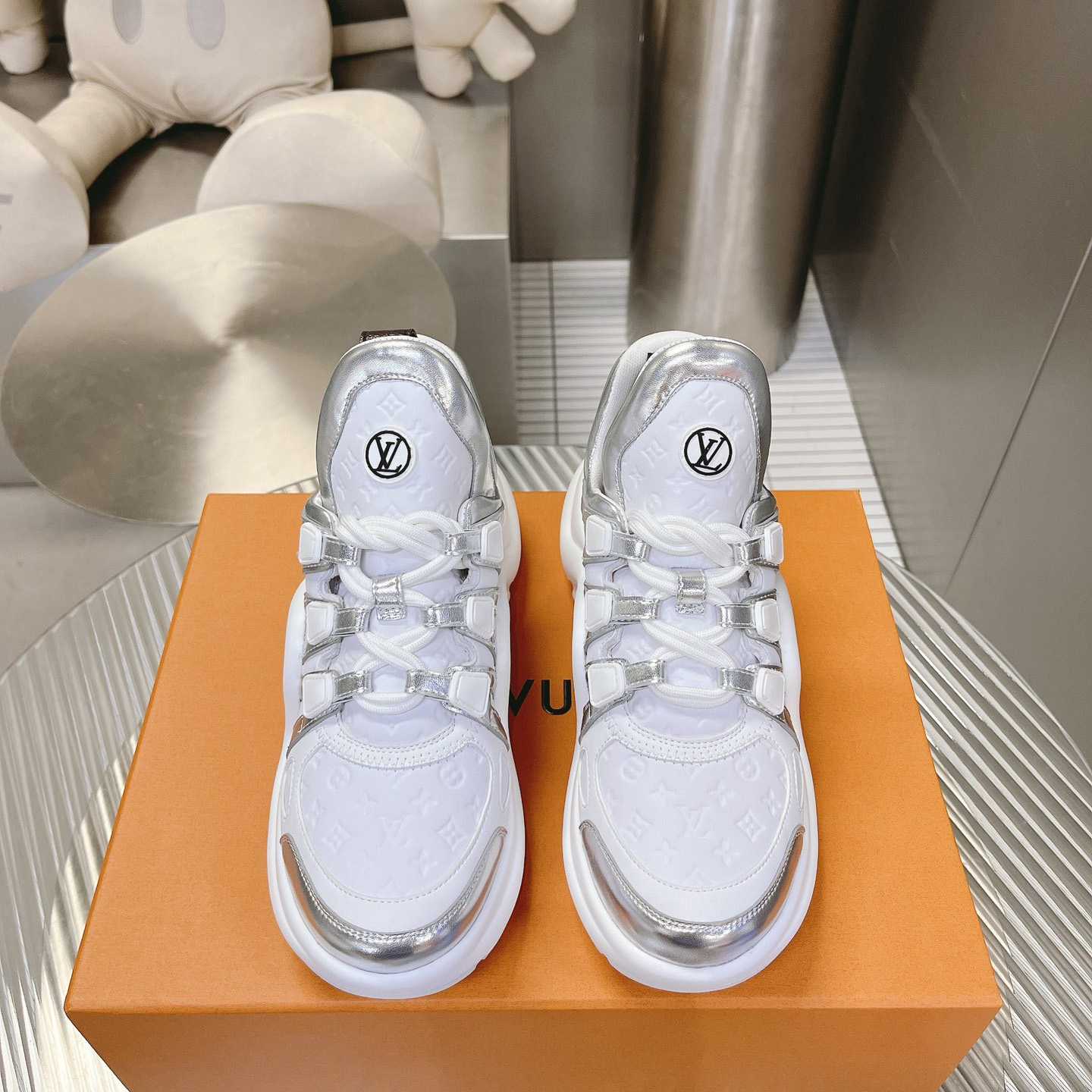 Louis Vuitton LV Archlight Sneaker     1ABVFN - PerfectKickZ