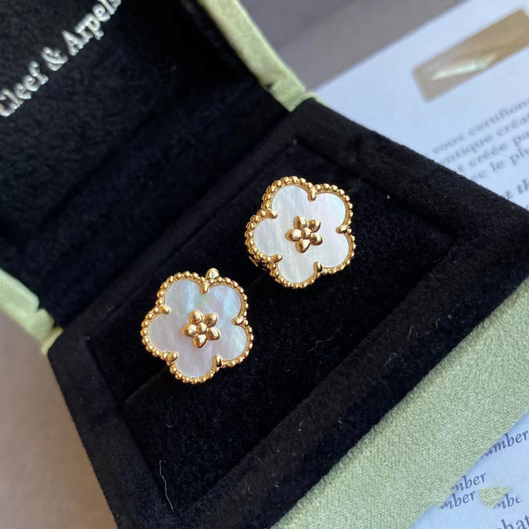 Van Cleef & Arpels Earrings - PerfectKickZ
