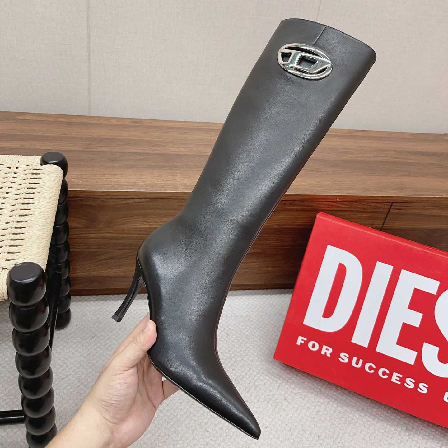Diesel D-Venus HBT - Leather Boots With Oval D Plaque - PerfectKickZ