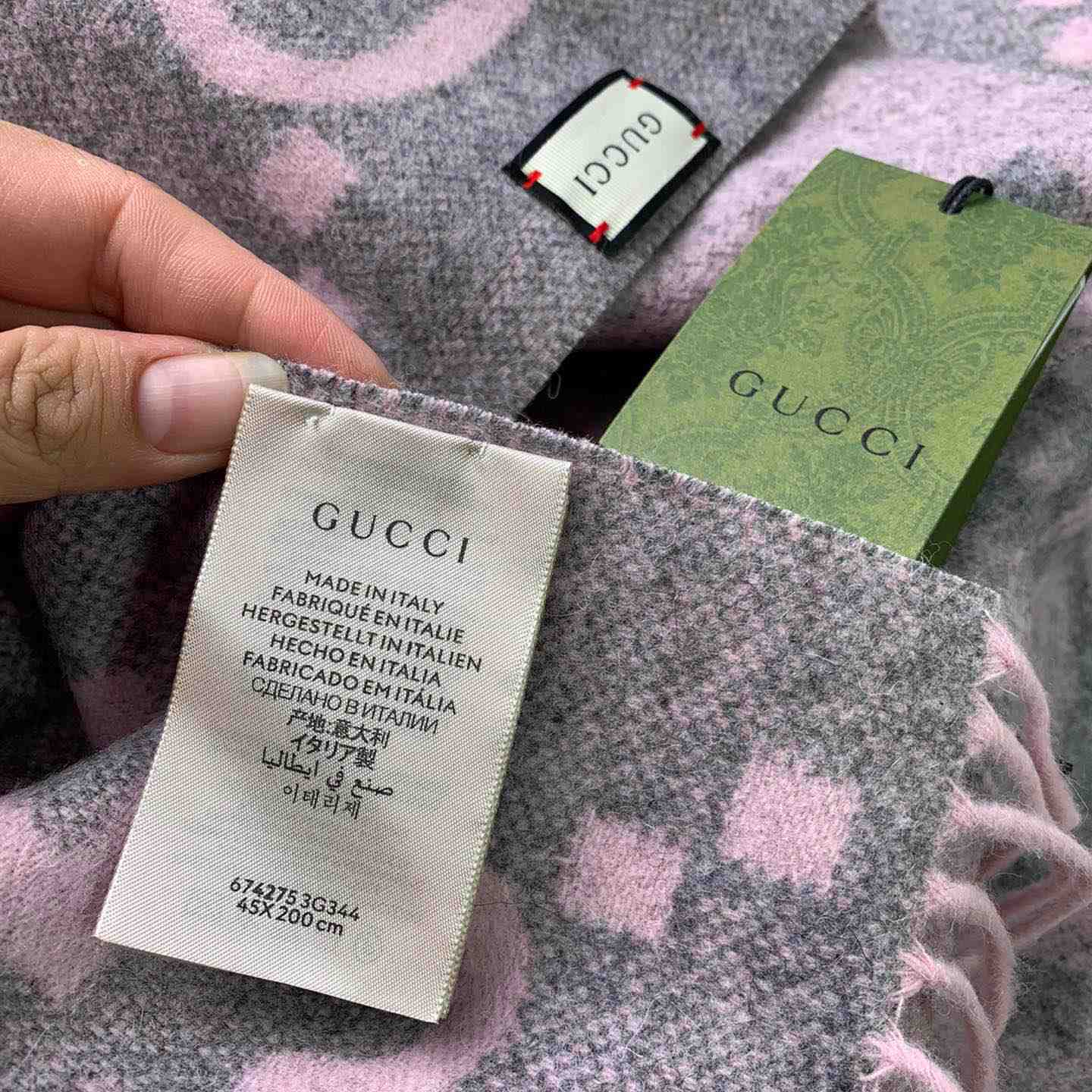Gucci GG Cashmere Jacquard Scarf - PerfectKickZ