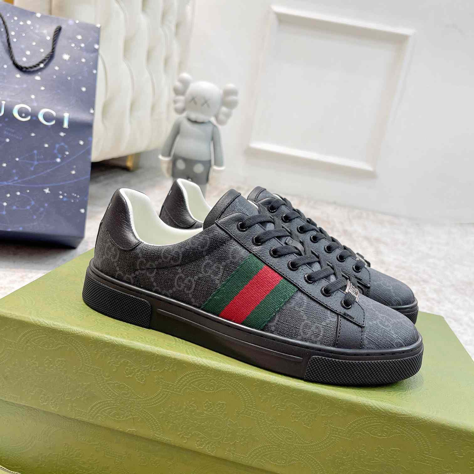 Gucci Ace Sneaker With Web - PerfectKickZ