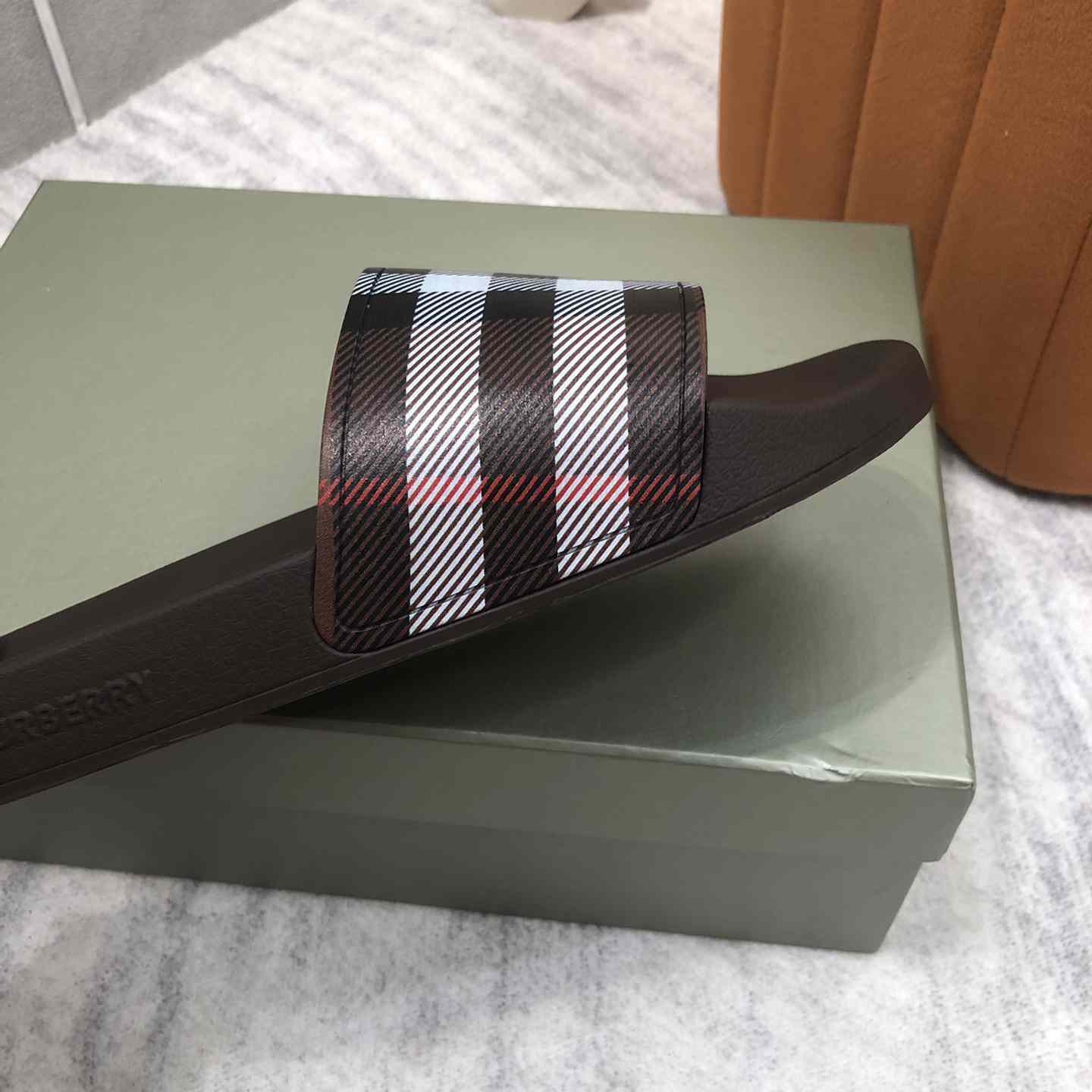 Burberry Check Print Slides - 
