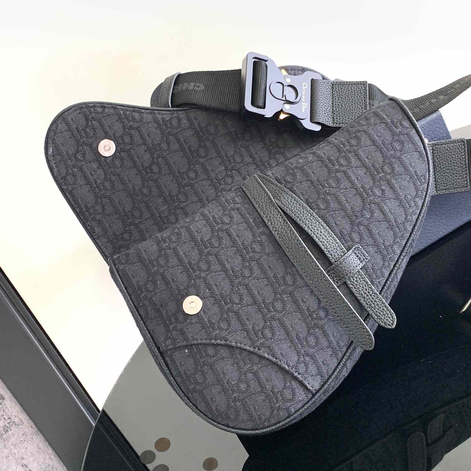 Dior Saddle Bag   (20 x 28.6 x 5cm) - PerfectKickZ