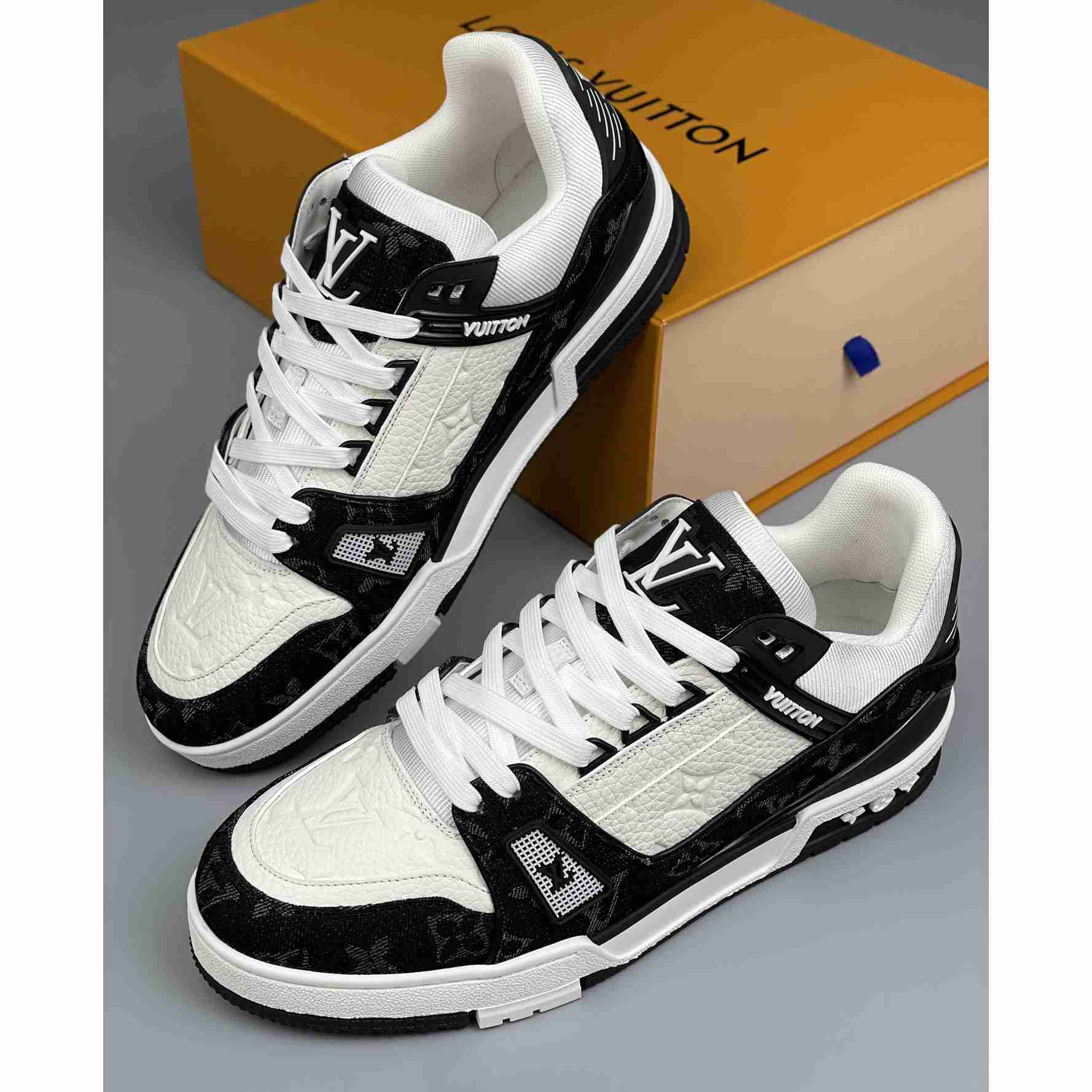 Louis Vuitton Trainer Sneaker In Blakc&White(Upon UK Size) - PerfectKickZ