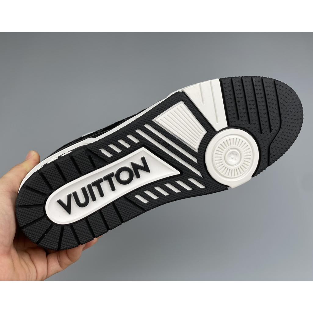 Louis Vuitton Trainer Sneaker In Blakc&White(Upon UK Size) - PerfectKickZ