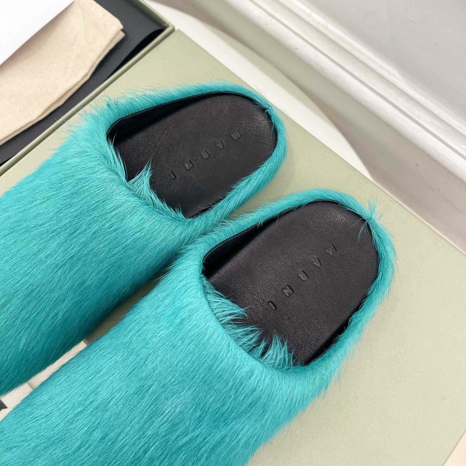 Marni Fussbett Slip-On Flat Mules - PerfectKickZ