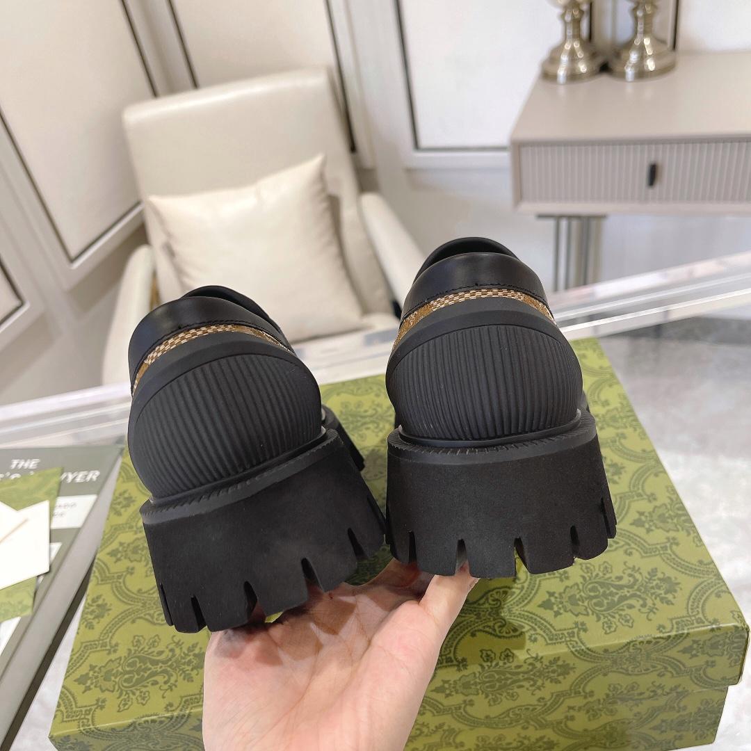 Gucci Maxi GG Loafers - PerfectKickZ