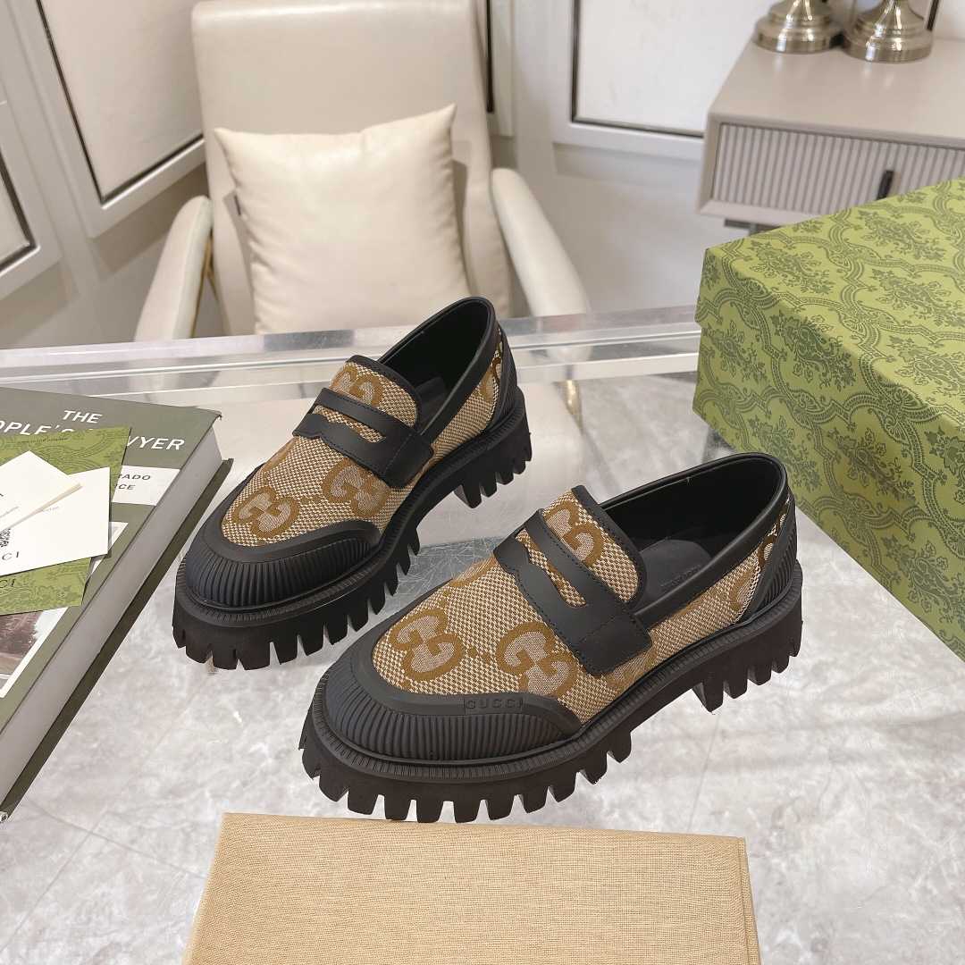 Gucci Maxi GG Loafers - PerfectKickZ