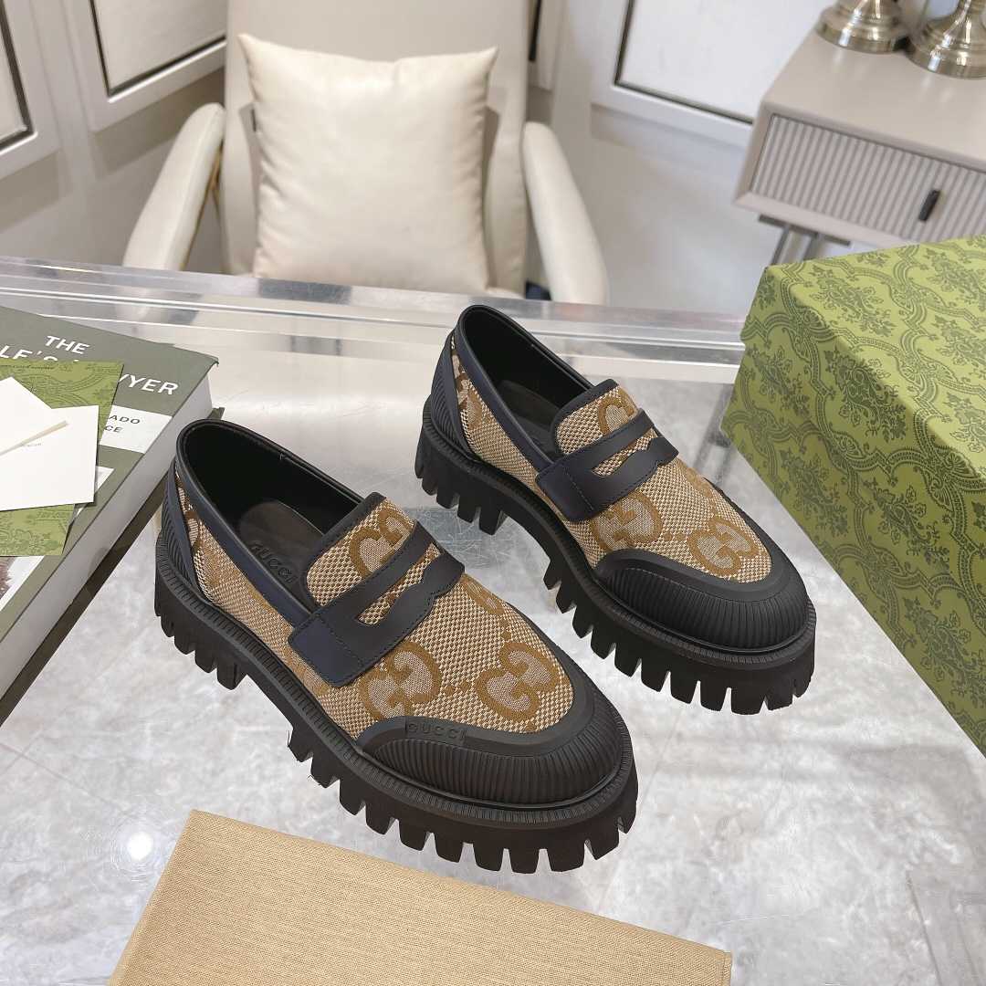 Gucci Maxi GG Loafers - PerfectKickZ