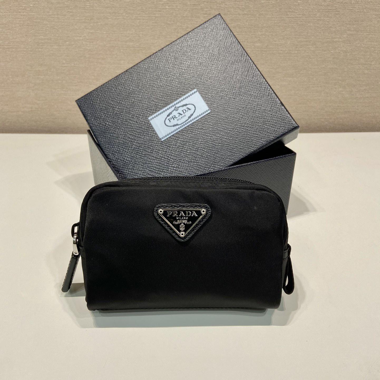 Prada Re-Nylon Necessaire - PerfectKickZ