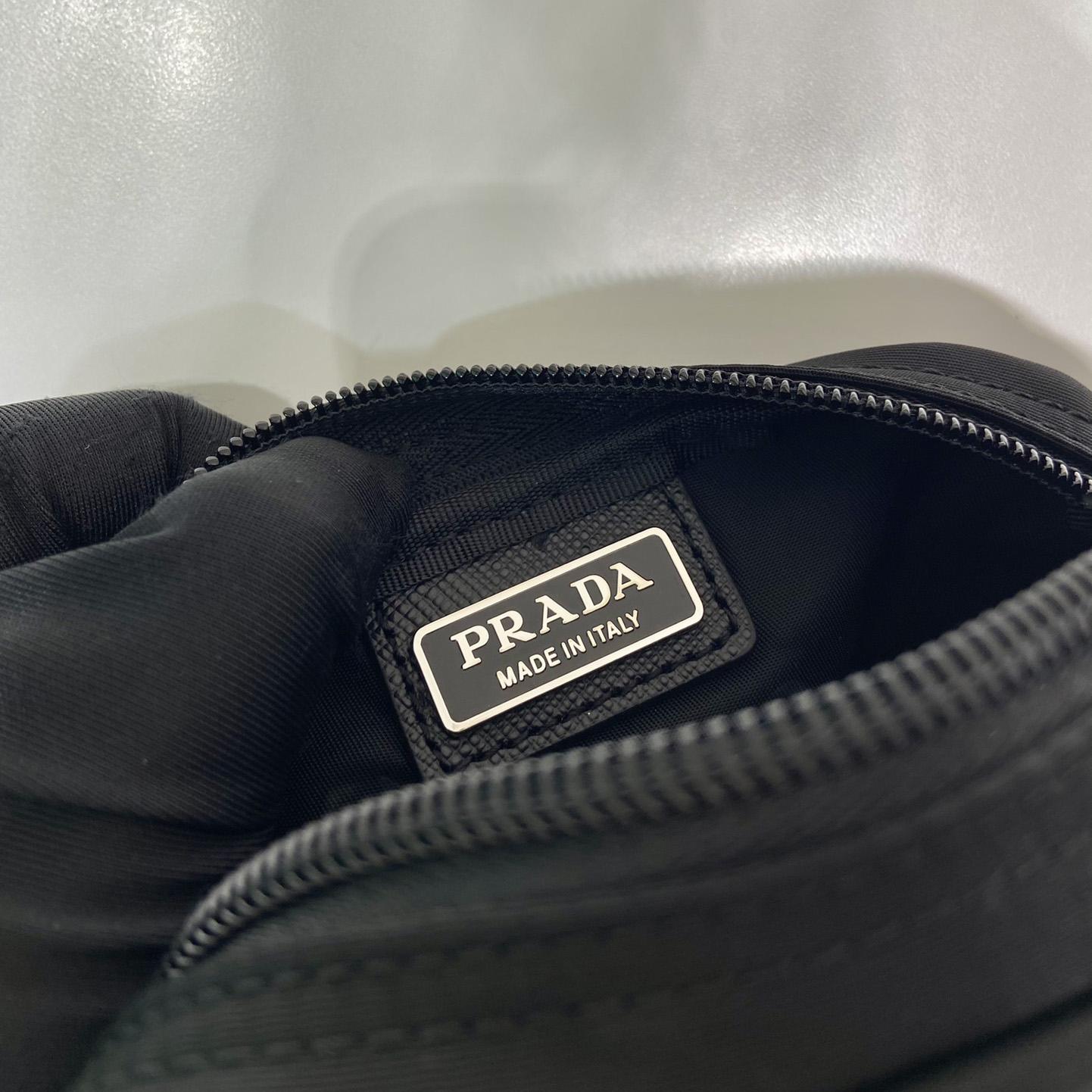 Prada Re-Nylon Necessaire - 