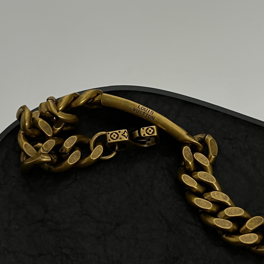 Louis Vuitton LV Epi Bracelet - PerfectKickZ