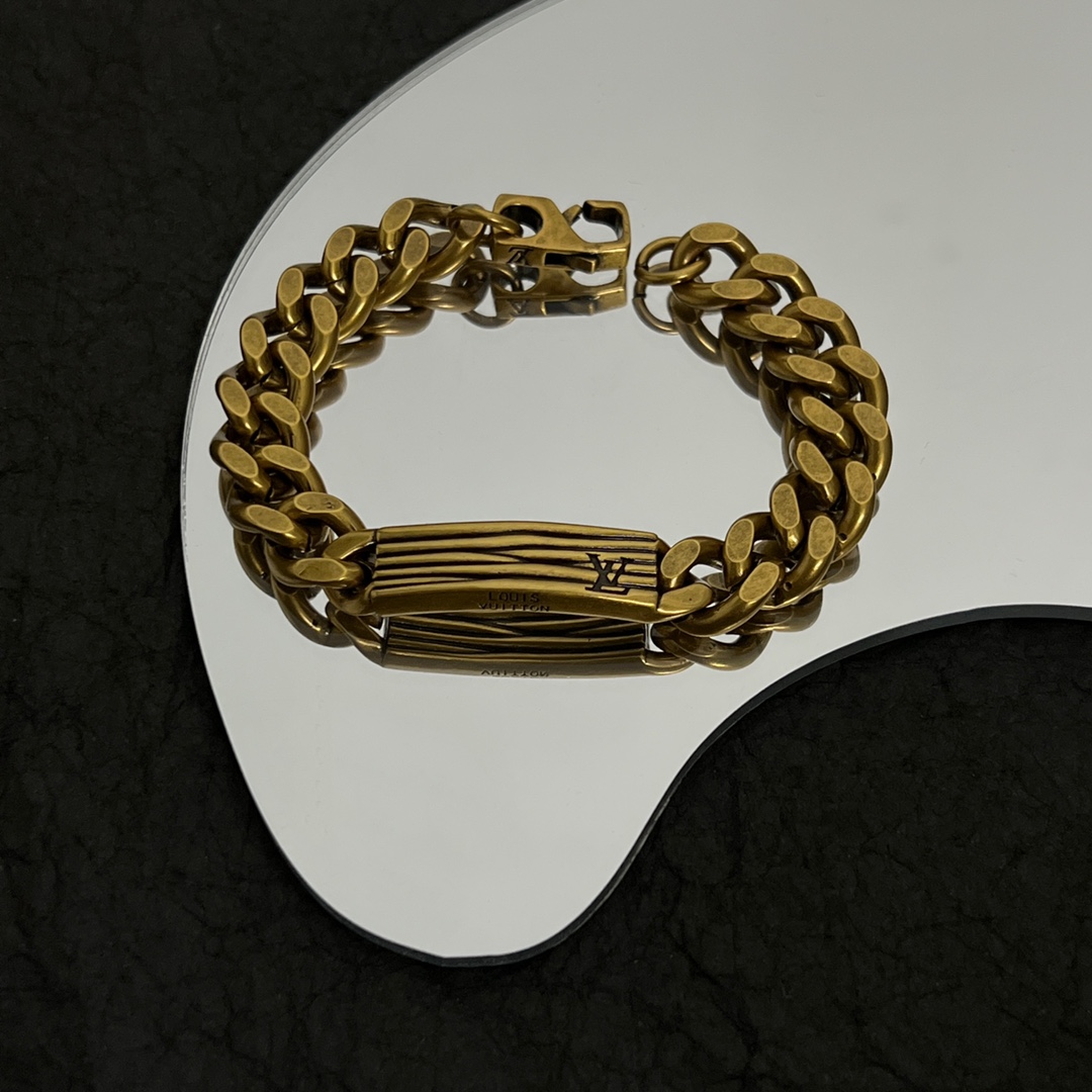 Louis Vuitton LV Epi Bracelet - PerfectKickZ