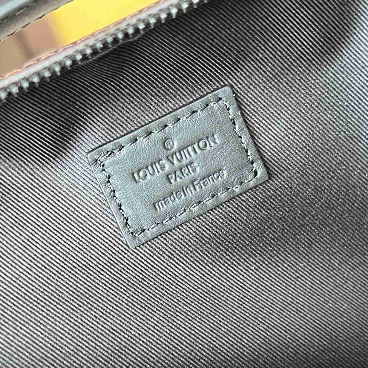 Louis Vuitton Handle Soft Trunk (21.5 x 15 x 7cm)   M45935 - 