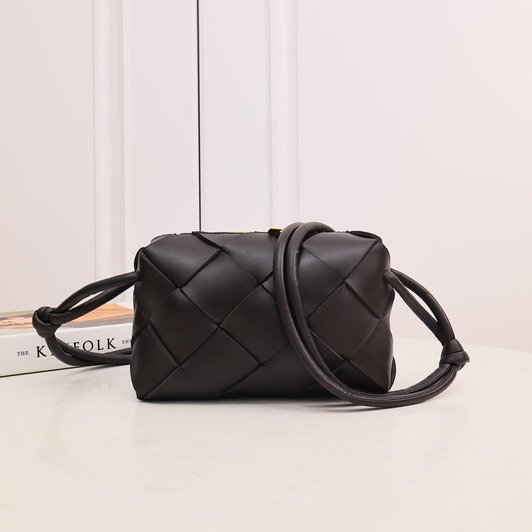 Bottega Veneta Small Cassette Camera Bag - PerfectKickZ