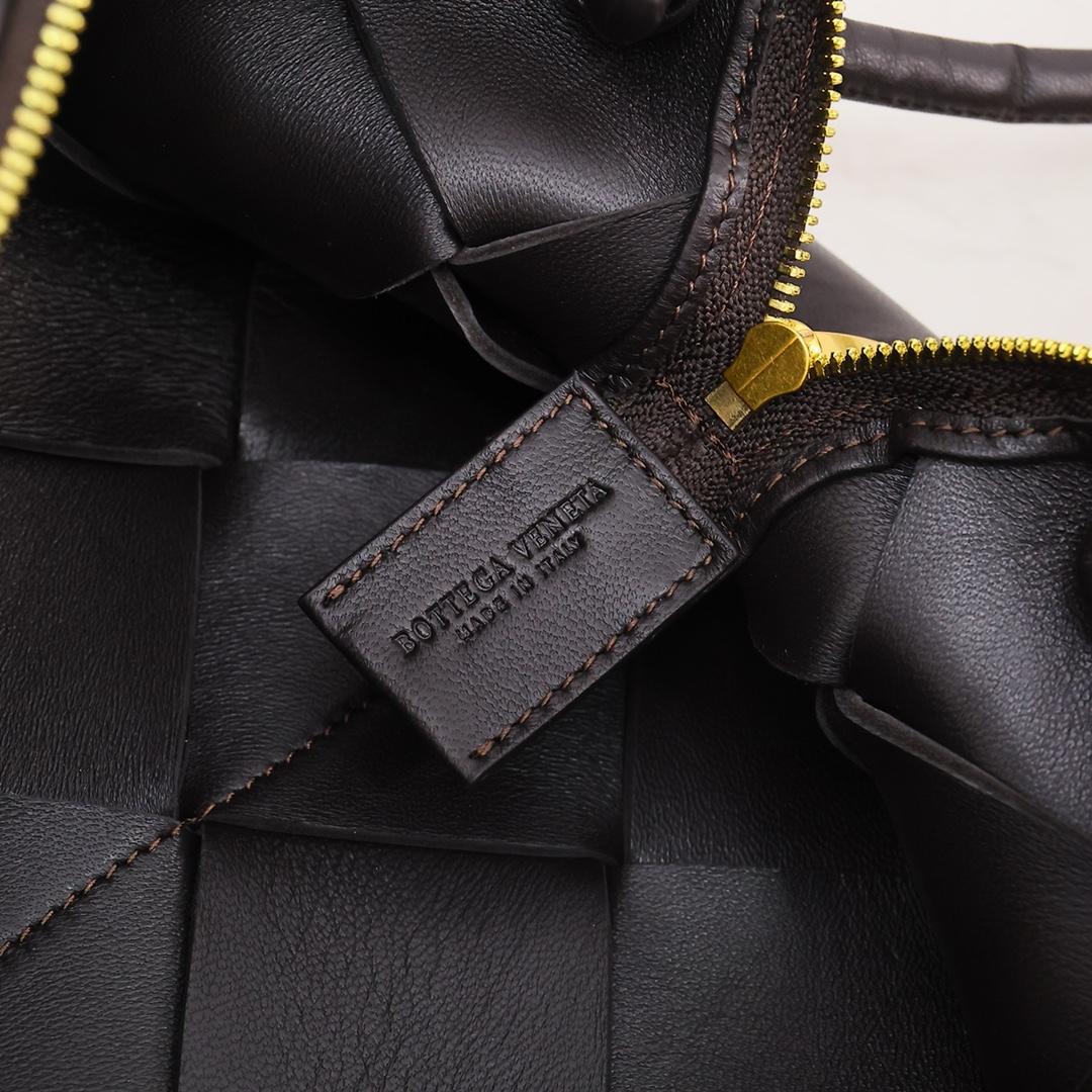Bottega Veneta Small Cassette Camera Bag - PerfectKickZ