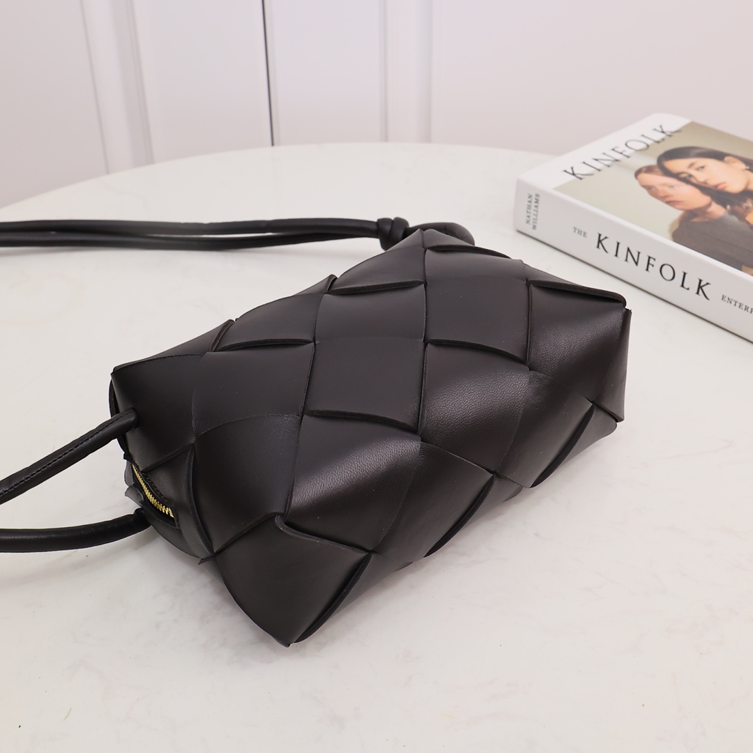 Bottega Veneta Small Cassette Camera Bag - PerfectKickZ