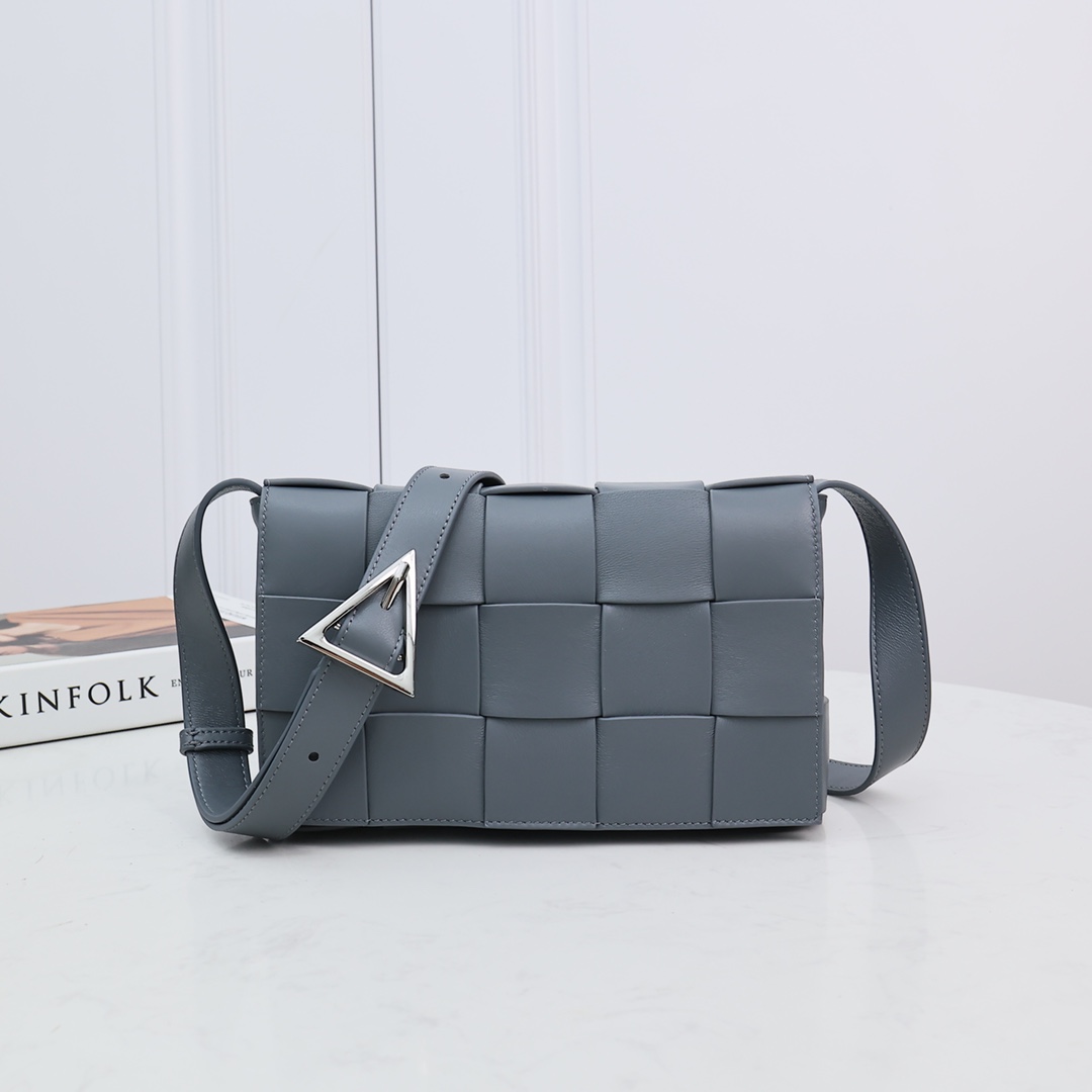 Bottega Veneta Cassette - PerfectKickZ
