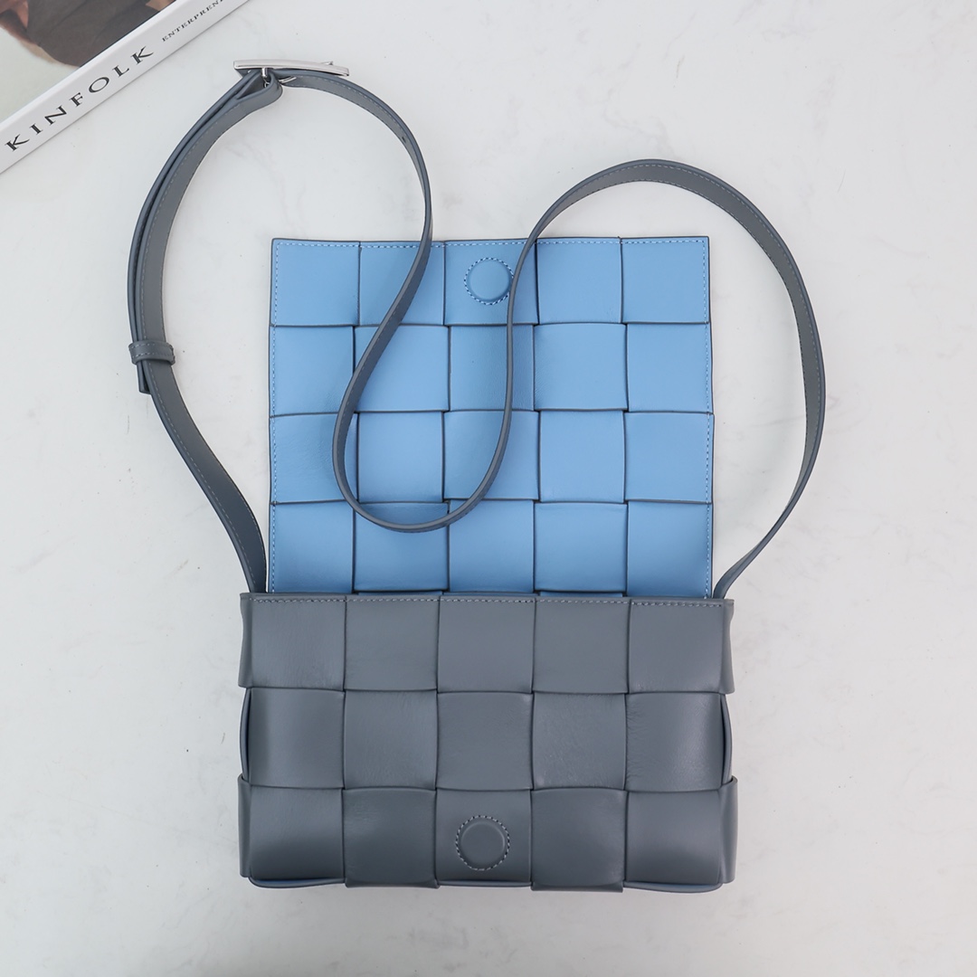 Bottega Veneta Cassette - PerfectKickZ