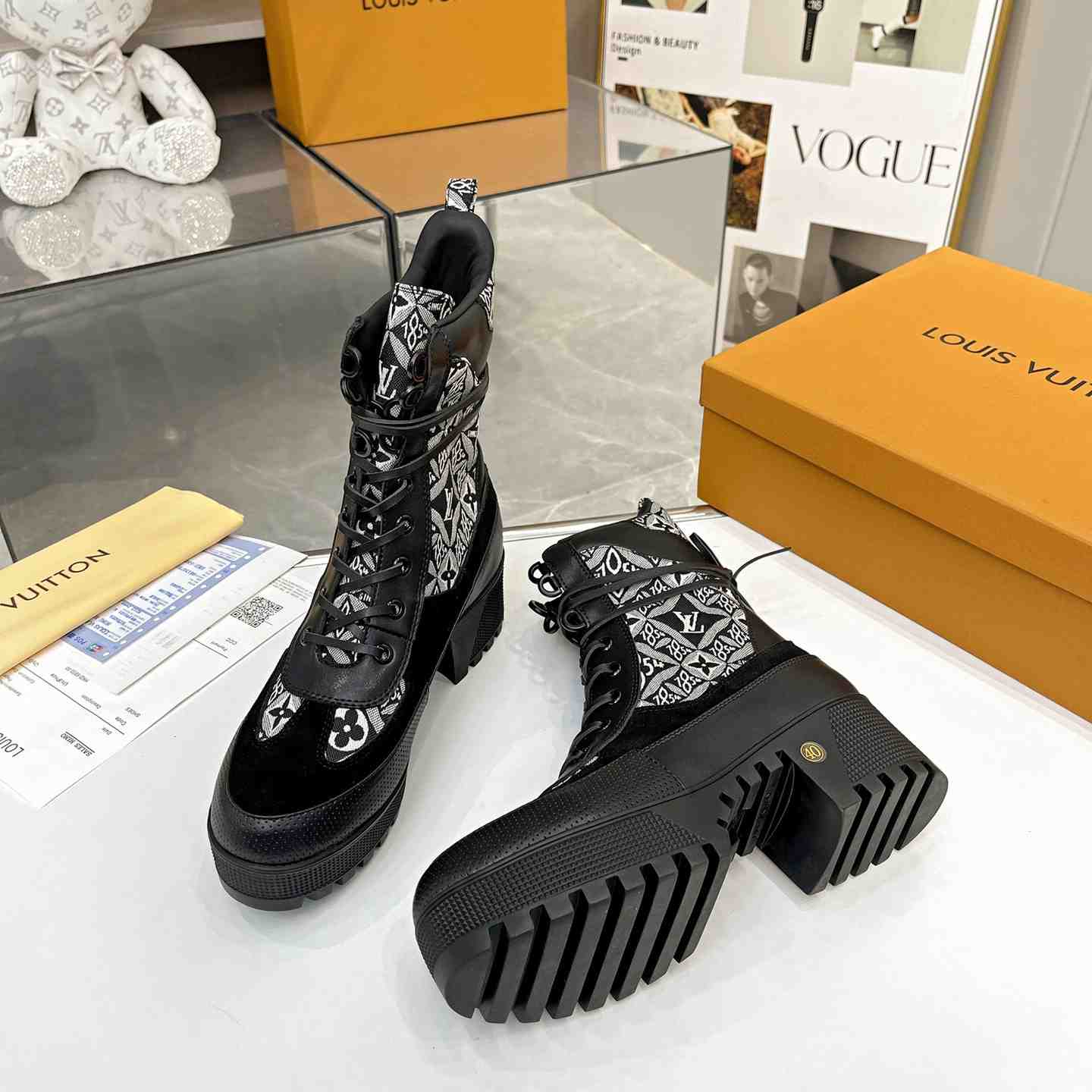 Louis Vuitton Laureate Platform Desert Boots  - PerfectKickZ
