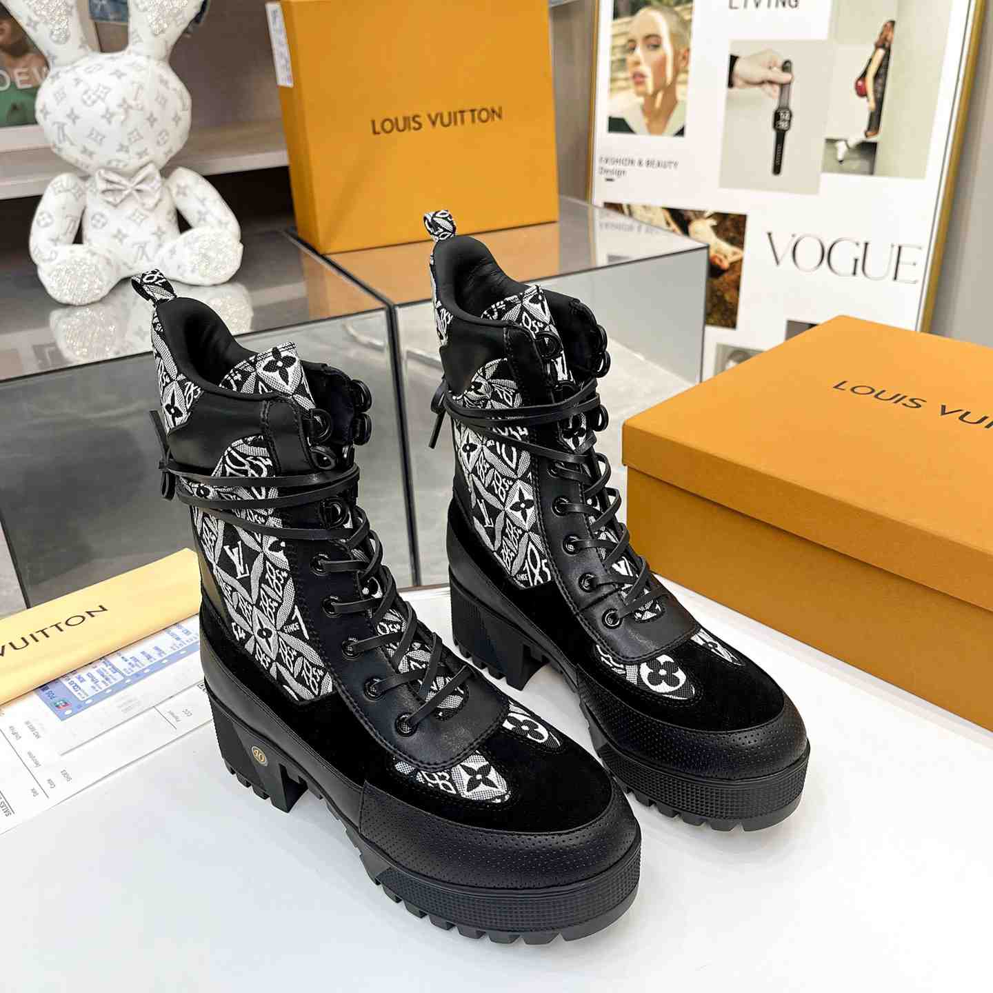 Louis Vuitton Laureate Platform Desert Boots  - PerfectKickZ