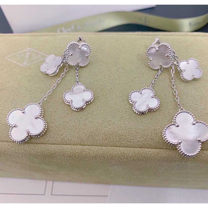 Van Cleef & Arpels Pure Alhambra Earstuds - PerfectKickZ
