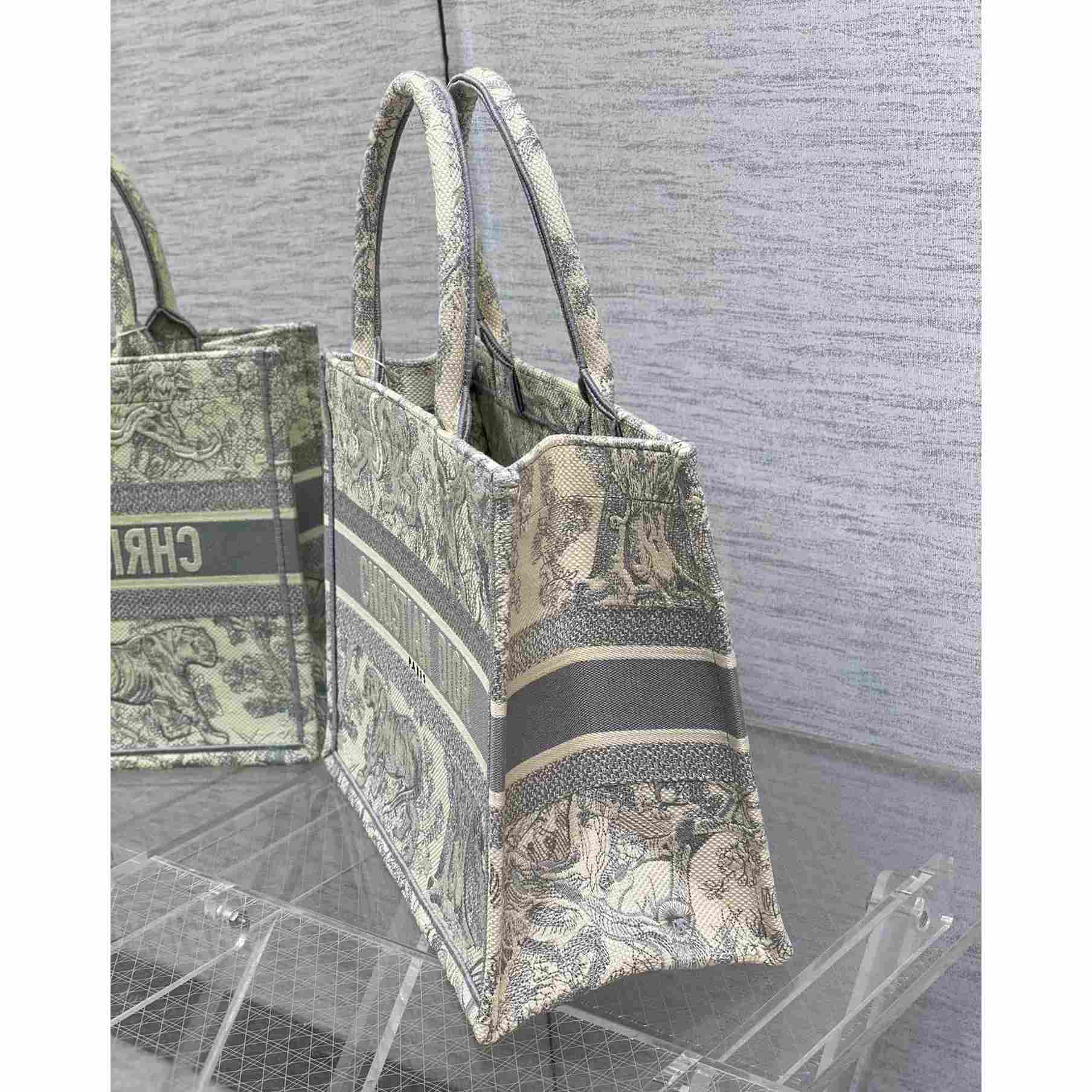 Dior Medium Dior Book Tote - PerfectKickZ