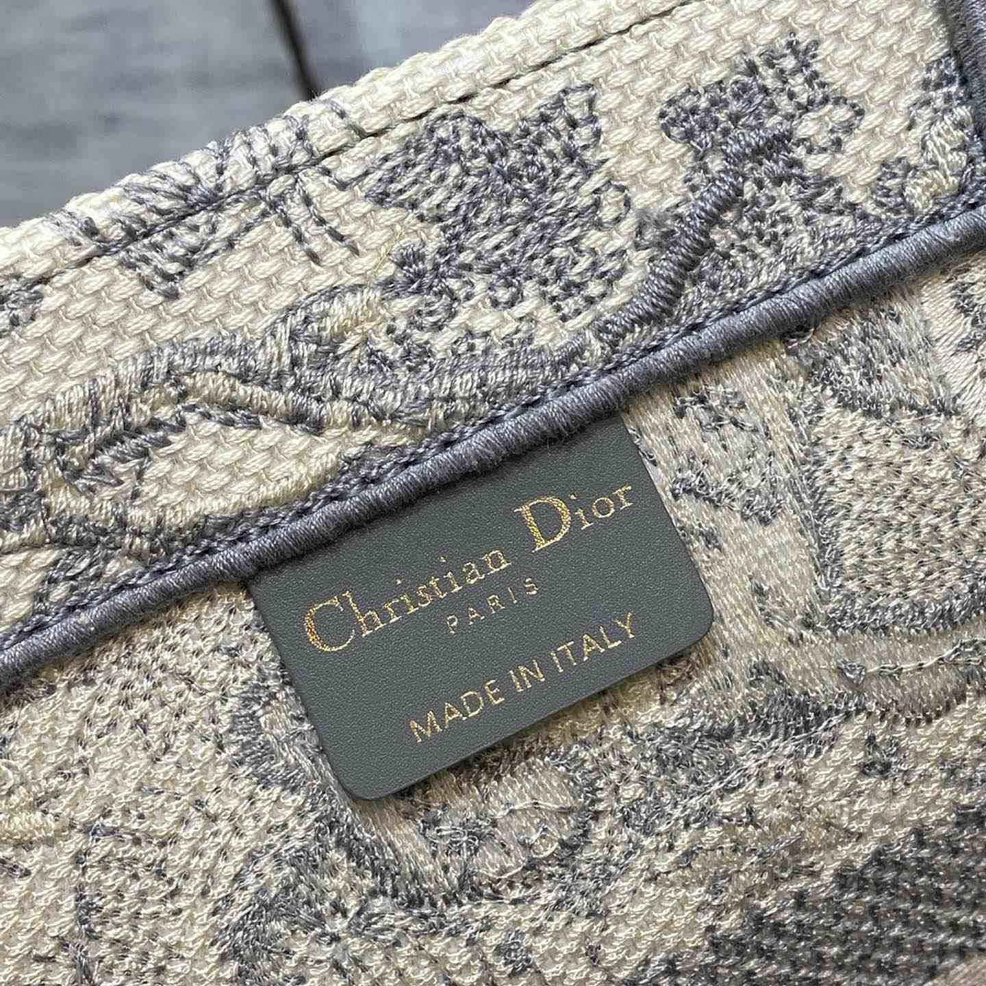 Dior Medium Dior Book Tote - PerfectKickZ