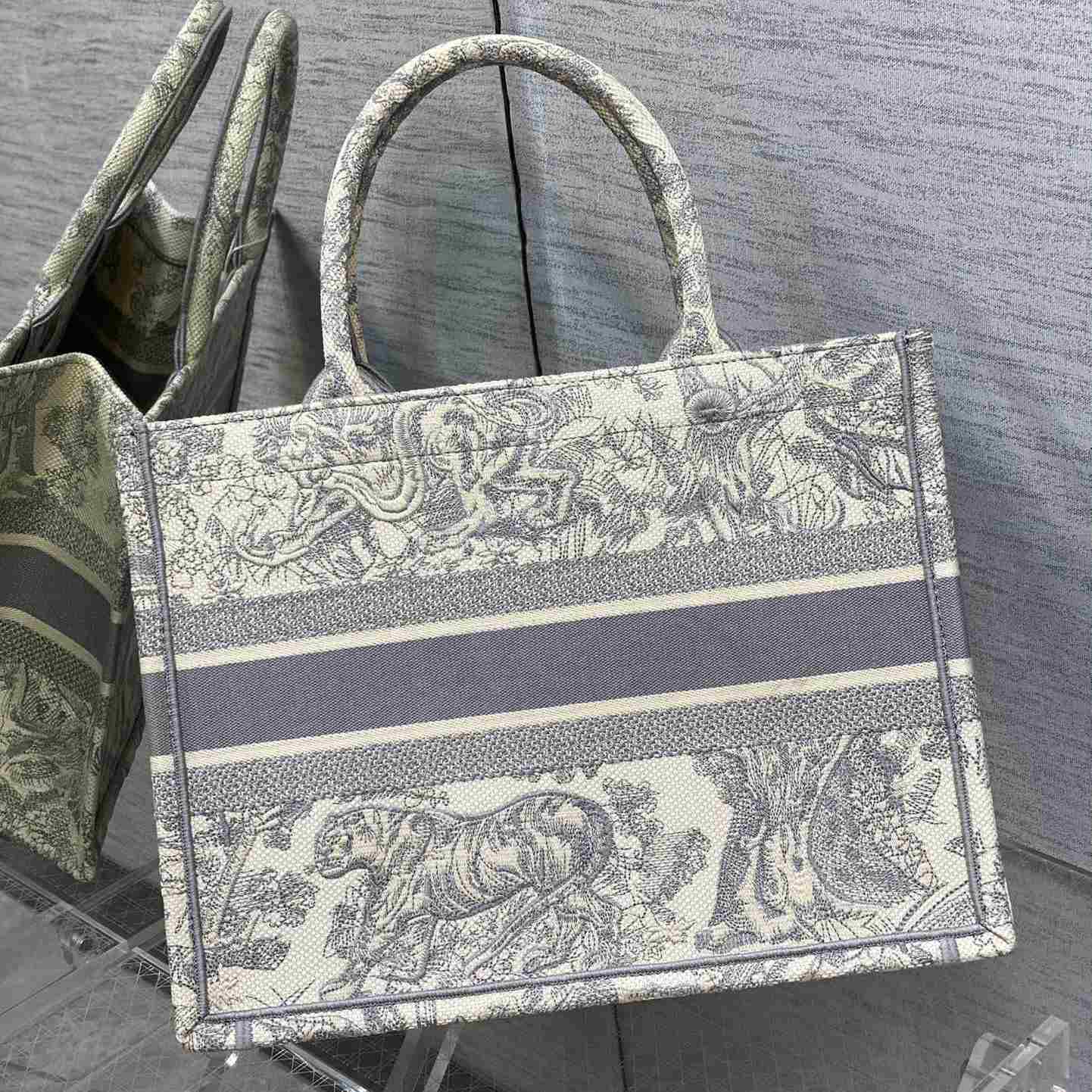 Dior Medium Dior Book Tote - PerfectKickZ