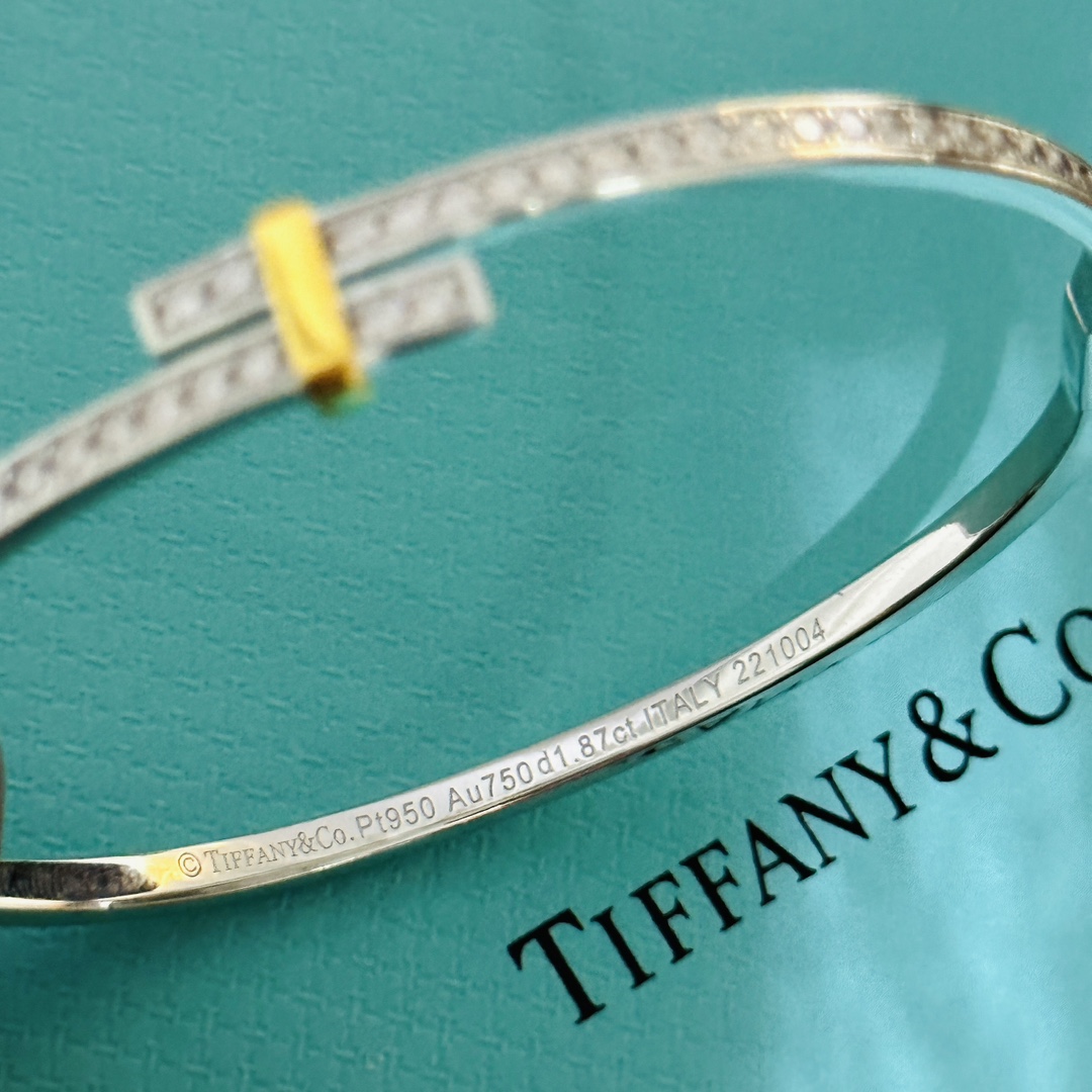 Tiffany&CO Hinged Bypass Bangle - PerfectKickZ