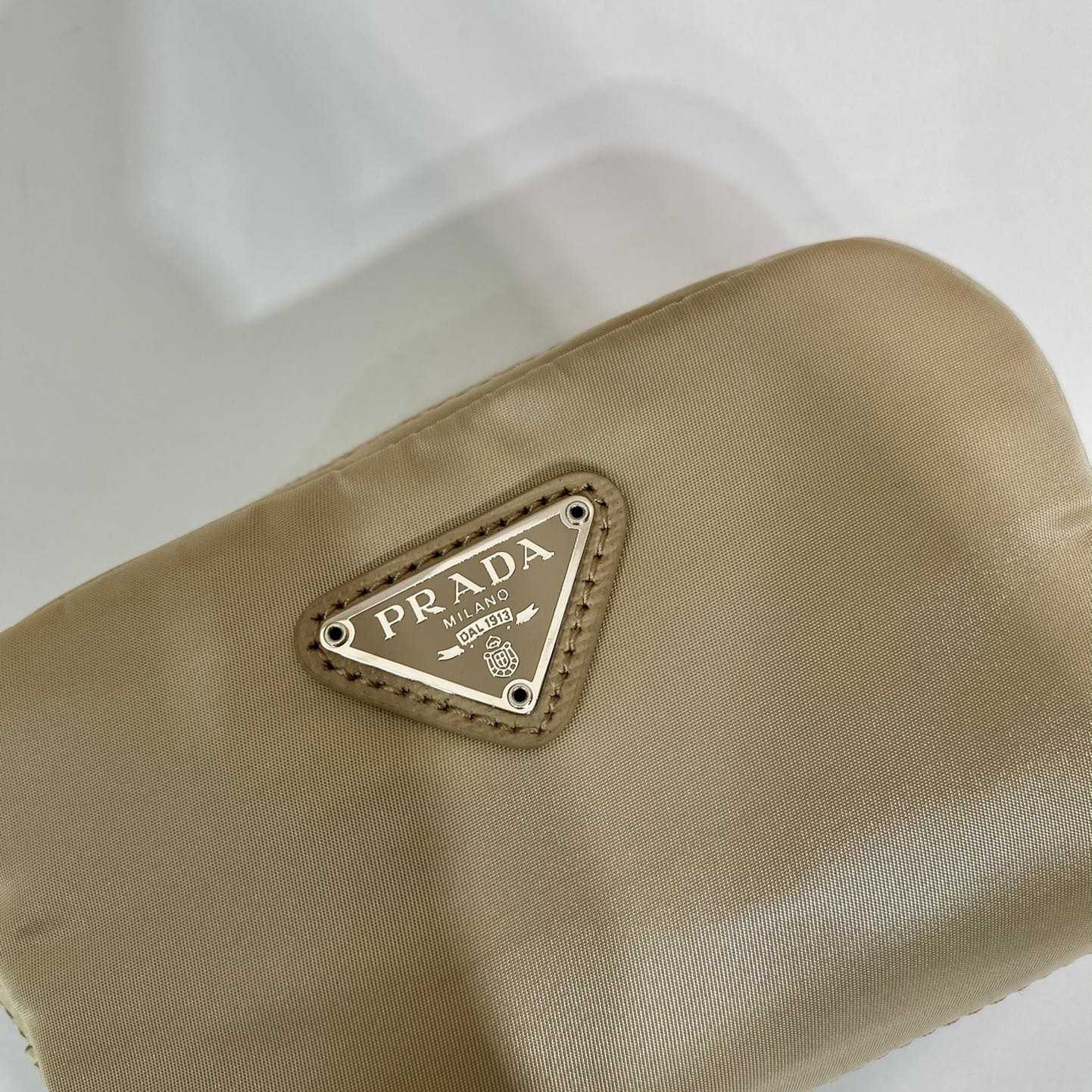 Prada Re-Nylon Necessaire - PerfectKickZ