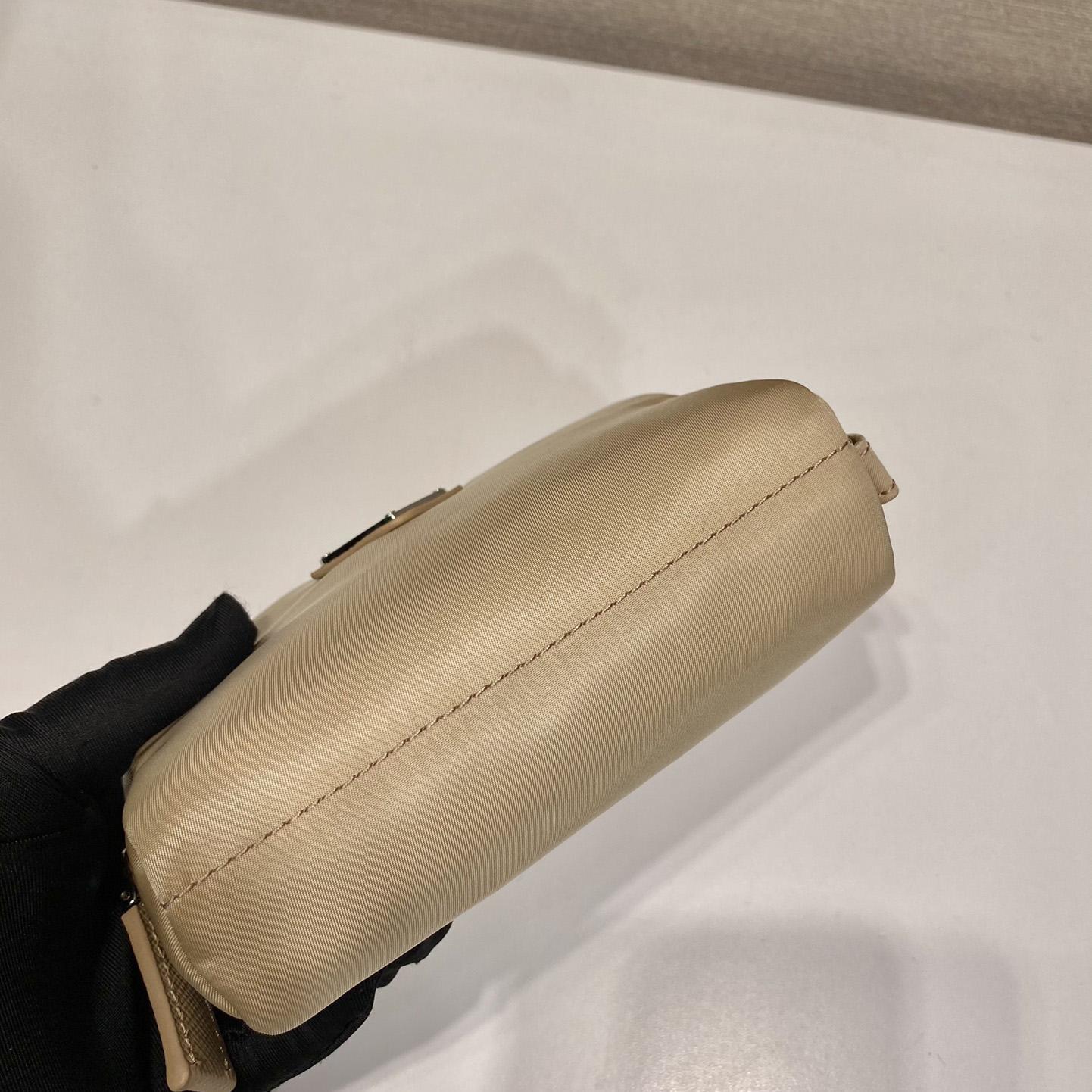 Prada Re-Nylon Necessaire - PerfectKickZ