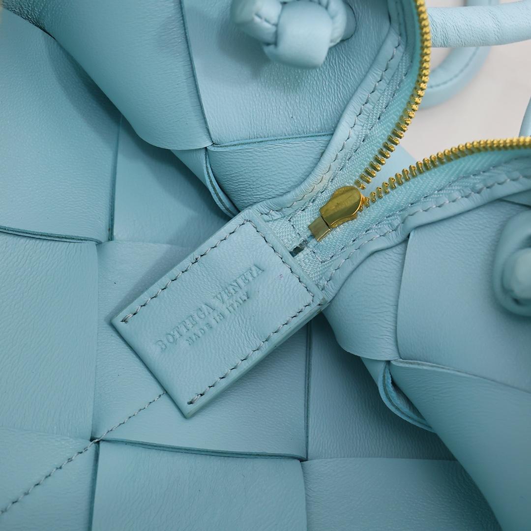 Bottega Veneta Small Cassette Camera Bag - PerfectKickZ