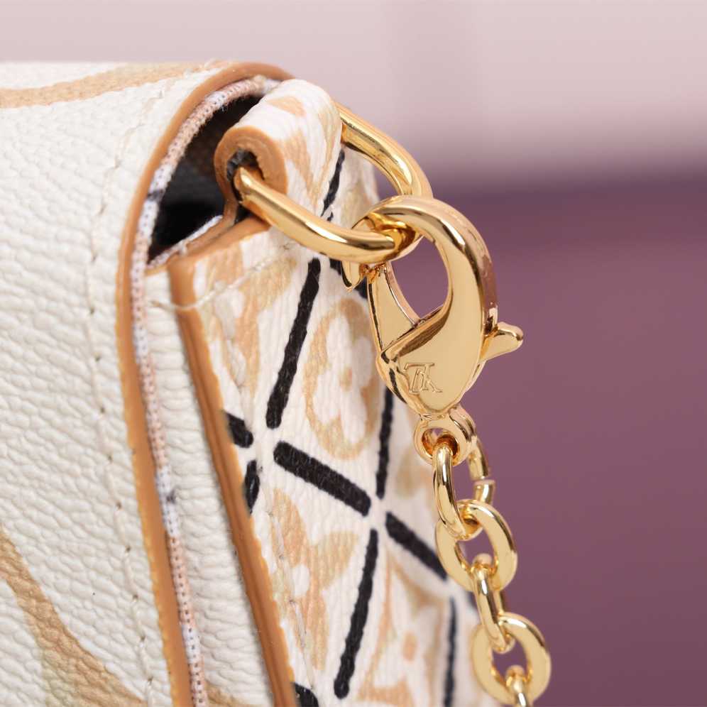 Louis Vuitton Félicie Pochette (21 x 12 x 3cm)  M82520 - 