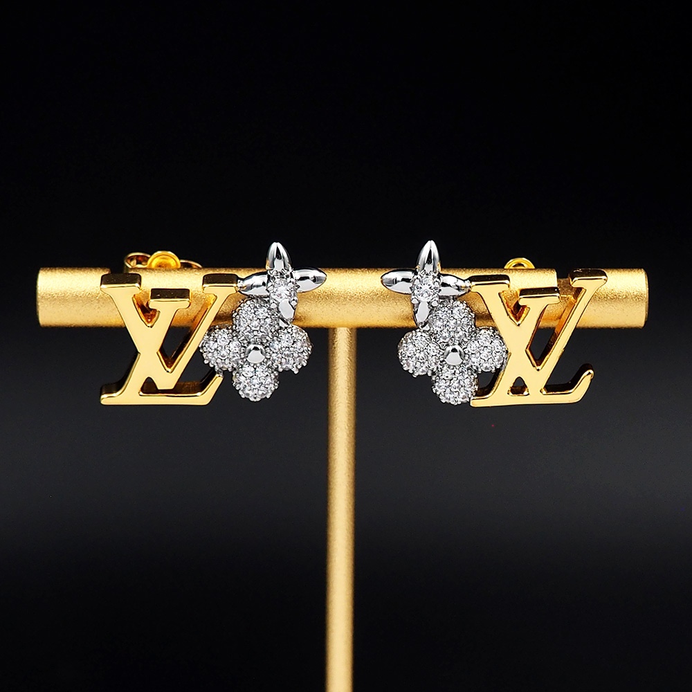 Louis Vuitto LV Gram Earrings - PerfectKickZ