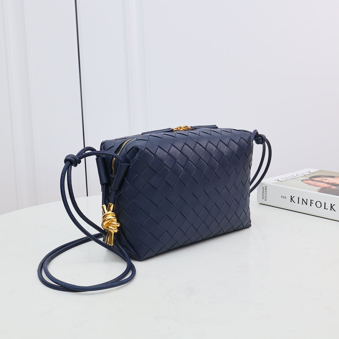 Bottega Veneta Small Loop Camera Bag - PerfectKickZ