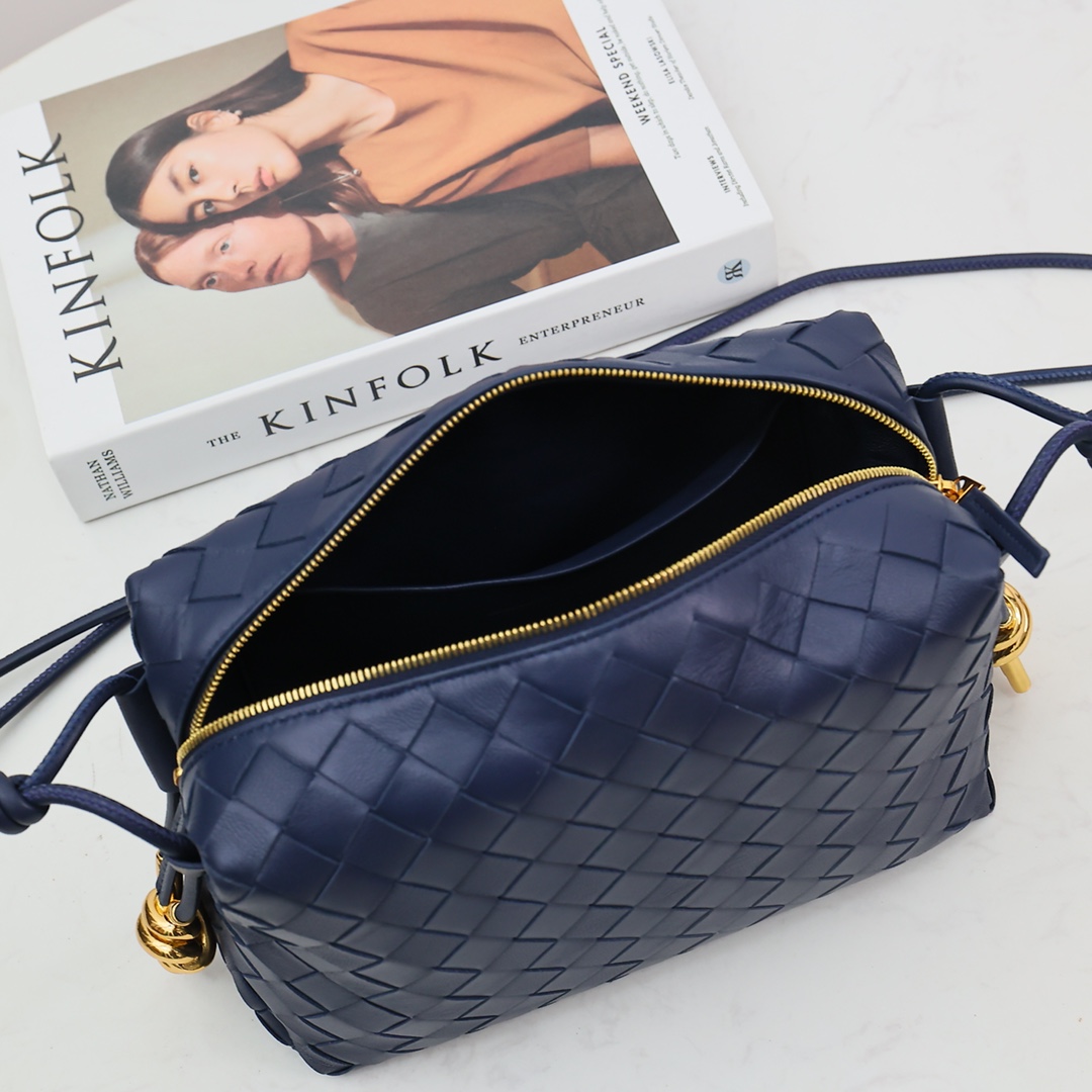 Bottega Veneta Small Loop Camera Bag - PerfectKickZ