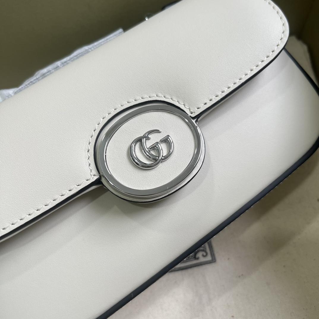 Gucci Petite GG Super Mini Bag (10x 18.5x 4cm) - PerfectKickZ