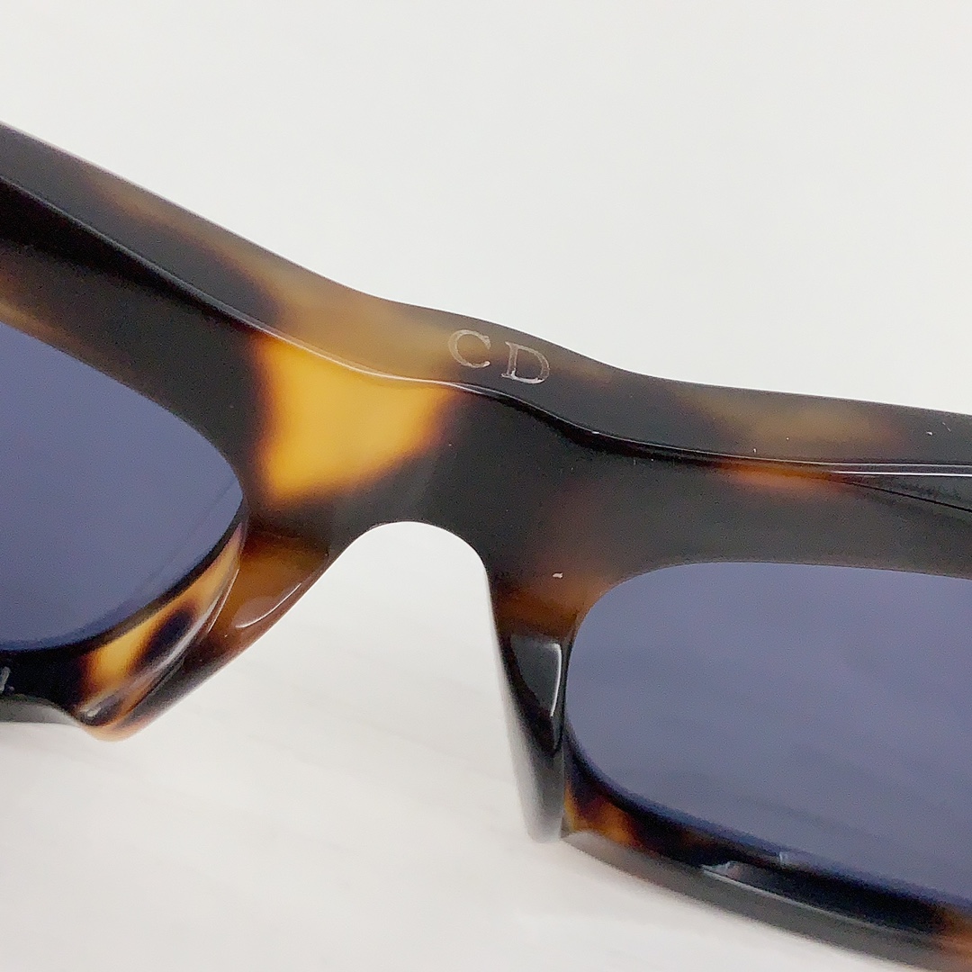 Dior CDior B2U Sunglasses - PerfectKickZ