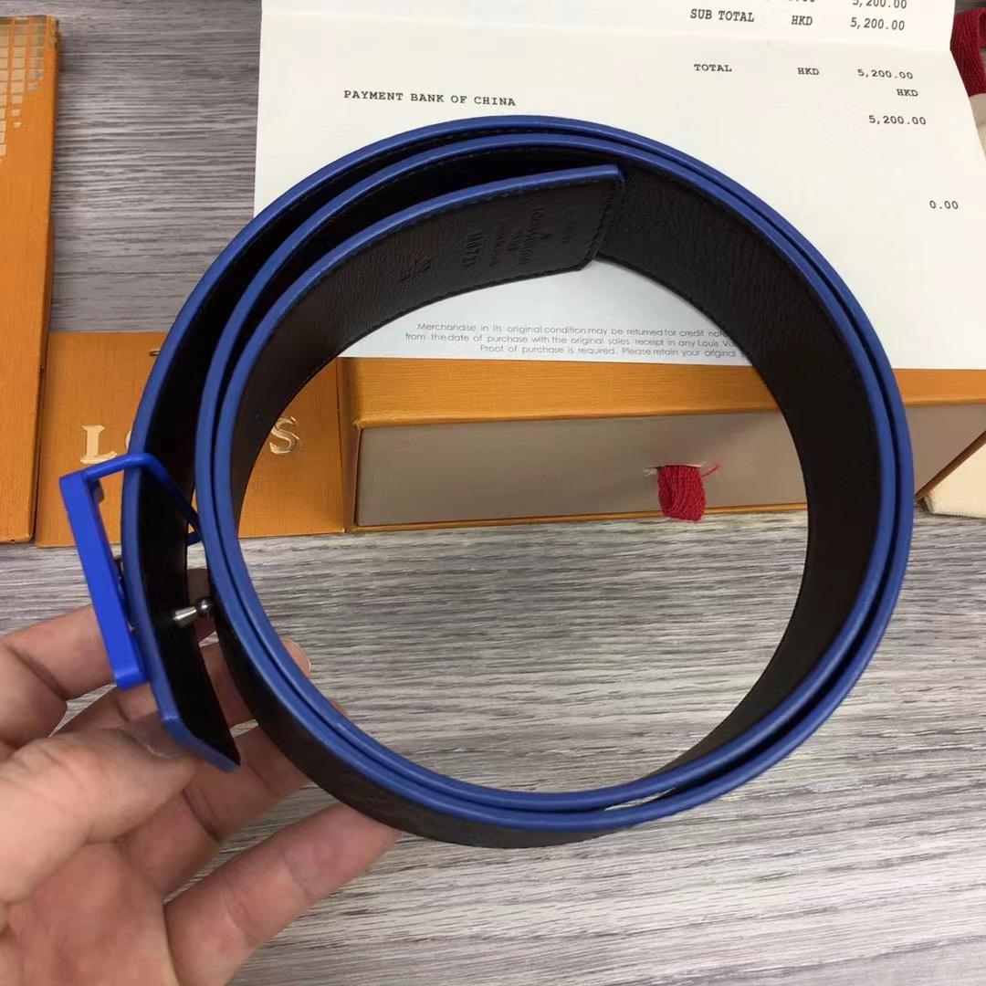 Louis Vuitton LV Line 40mm Reversible Belt    M0721V - PerfectKickZ