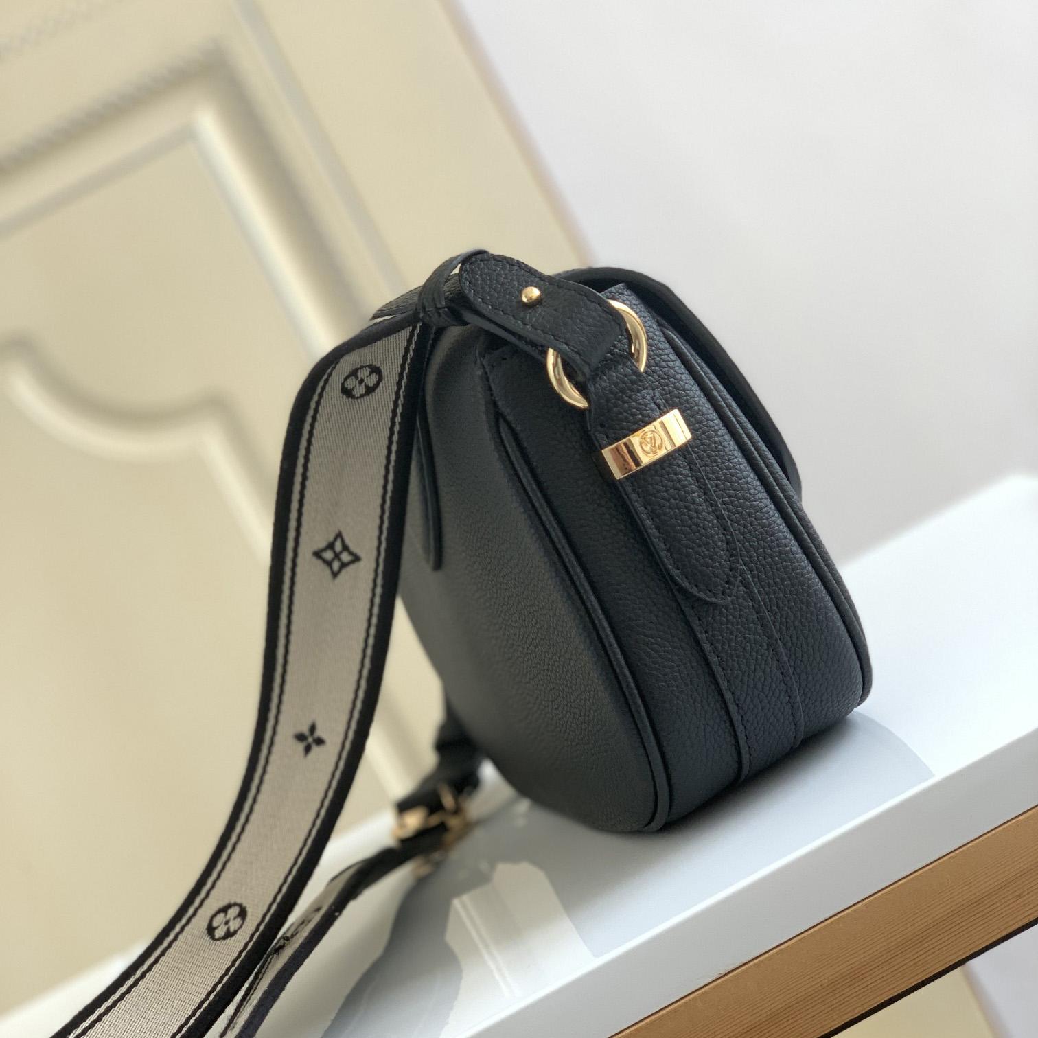 Louis Vuitton LV Pont 9 Soft MM (25 x 17.5 x 8cm) - PerfectKickZ