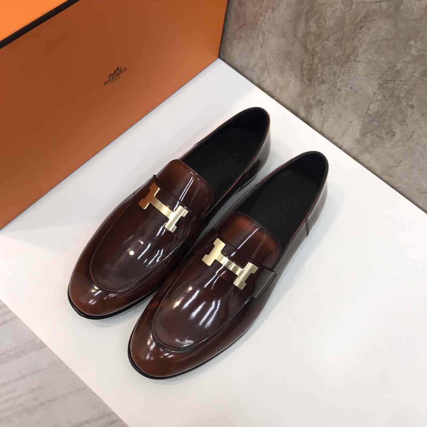 Hermes Loafers In Leather - PerfectKickZ