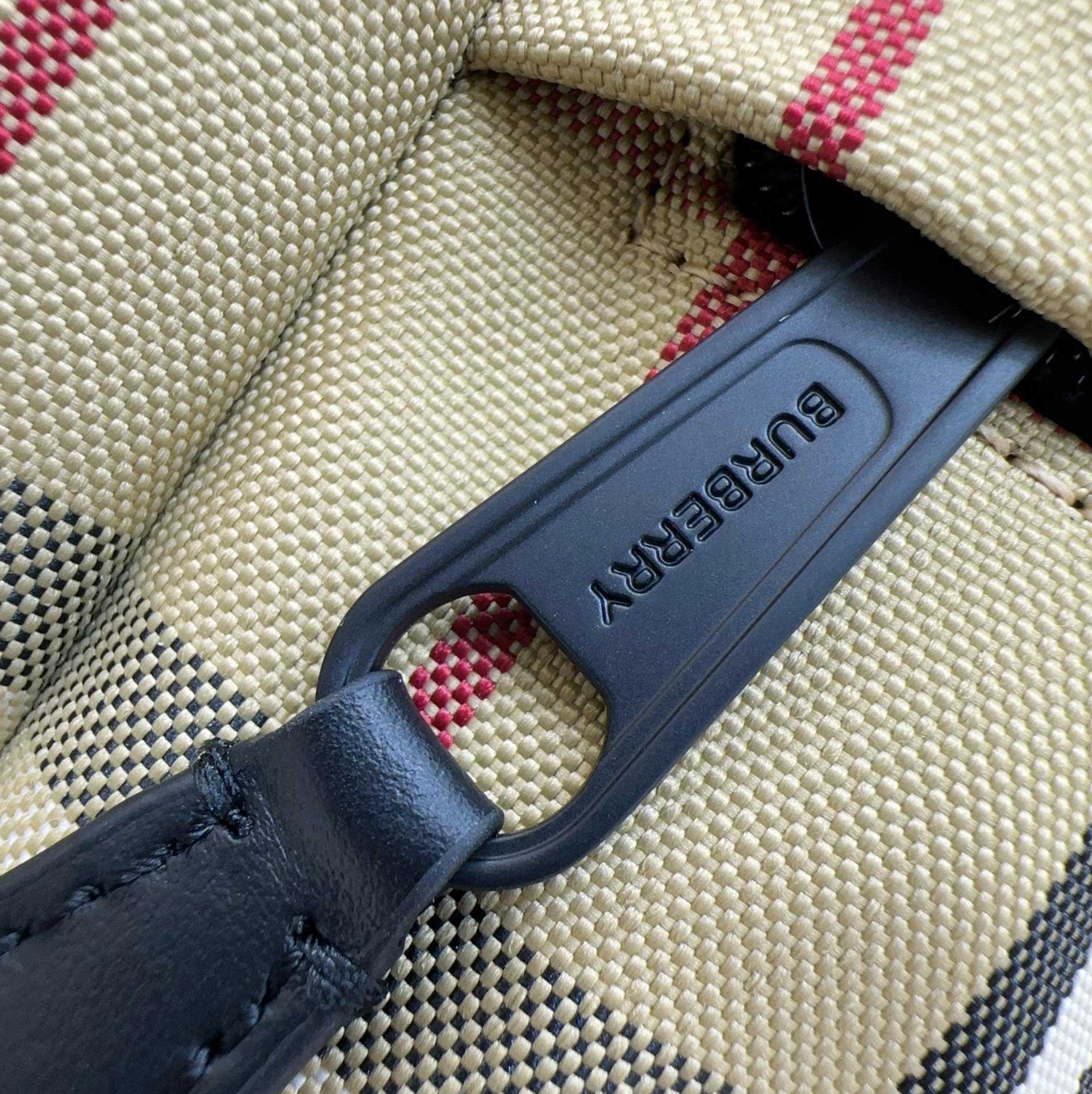 Burberry Checked Fabric Backpack  (30.5-14.5-42.5cm) - PerfectKickZ